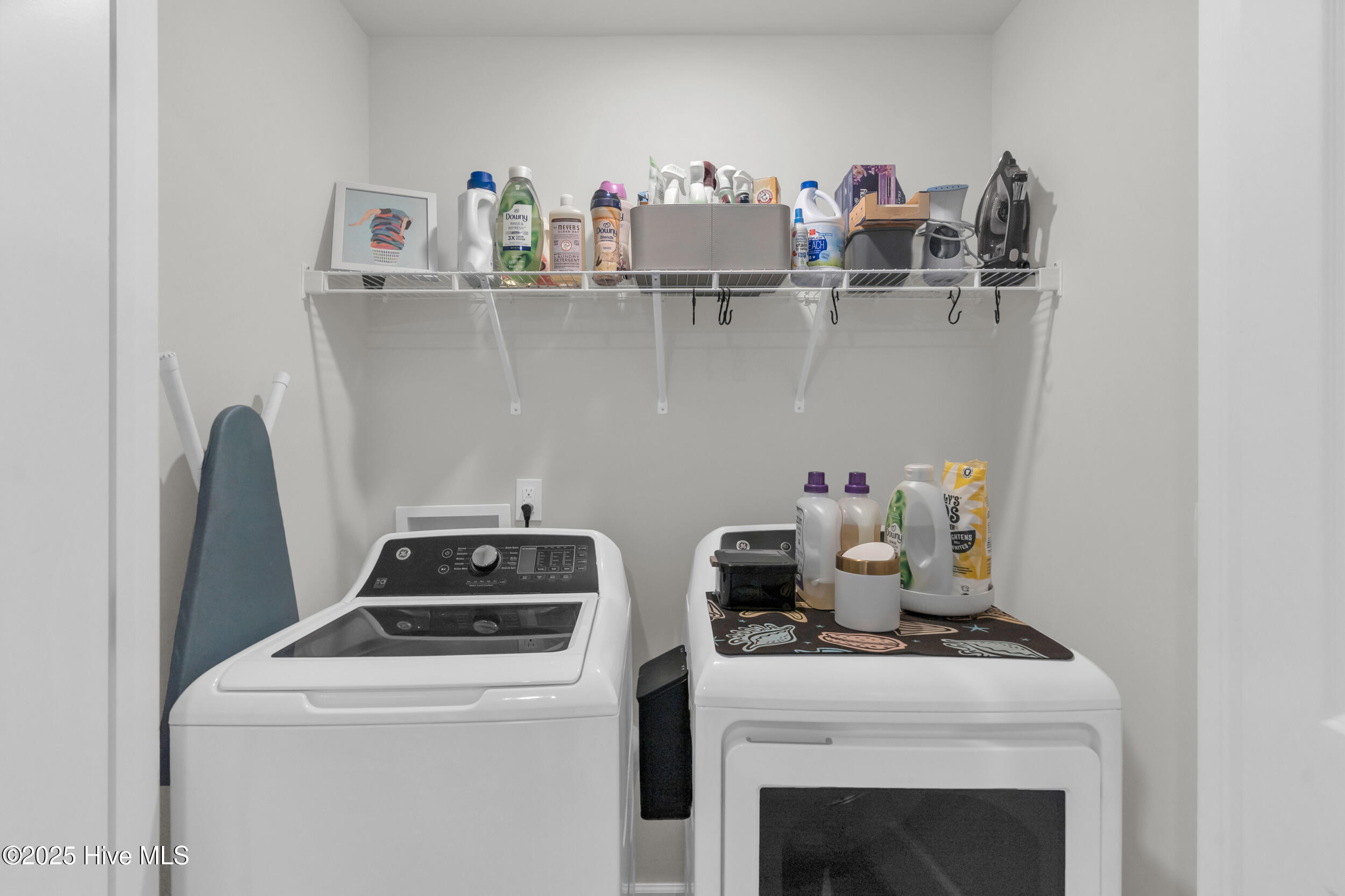 100544145 | Photo 26