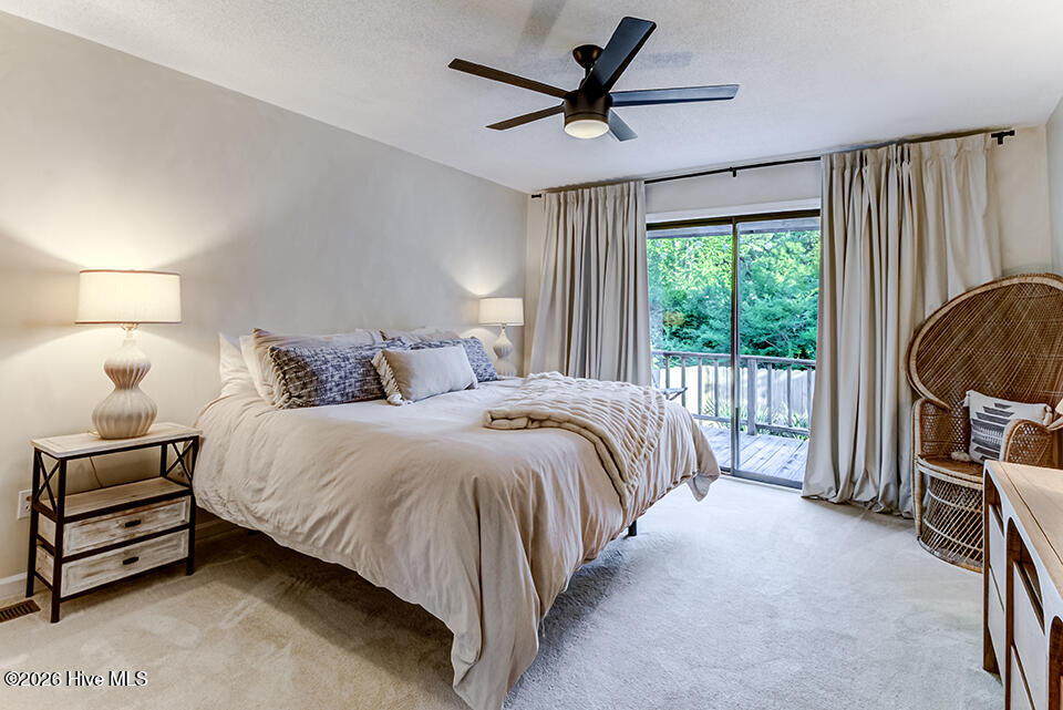 100567381 | Photo 21