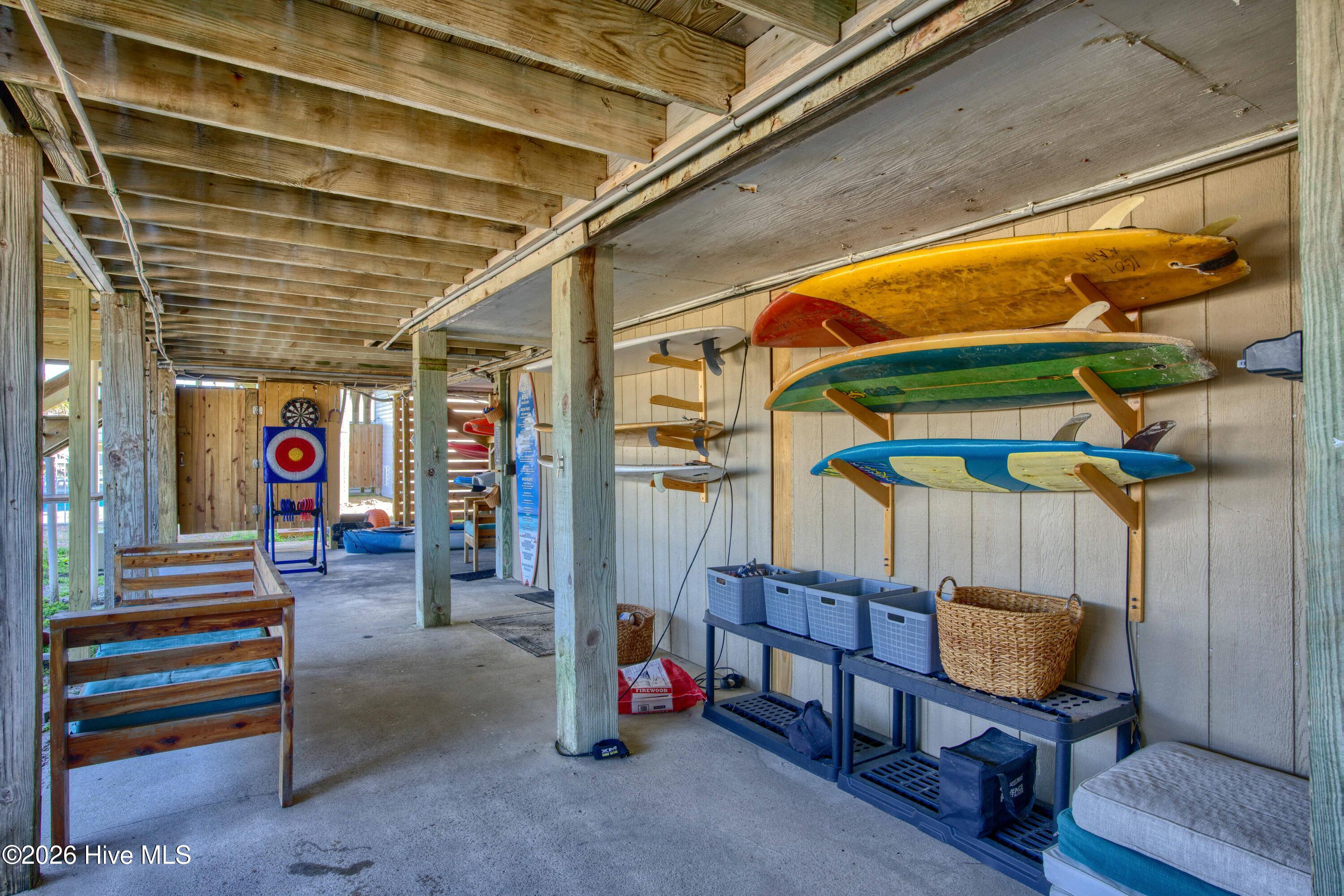 100550124 | Photo 70