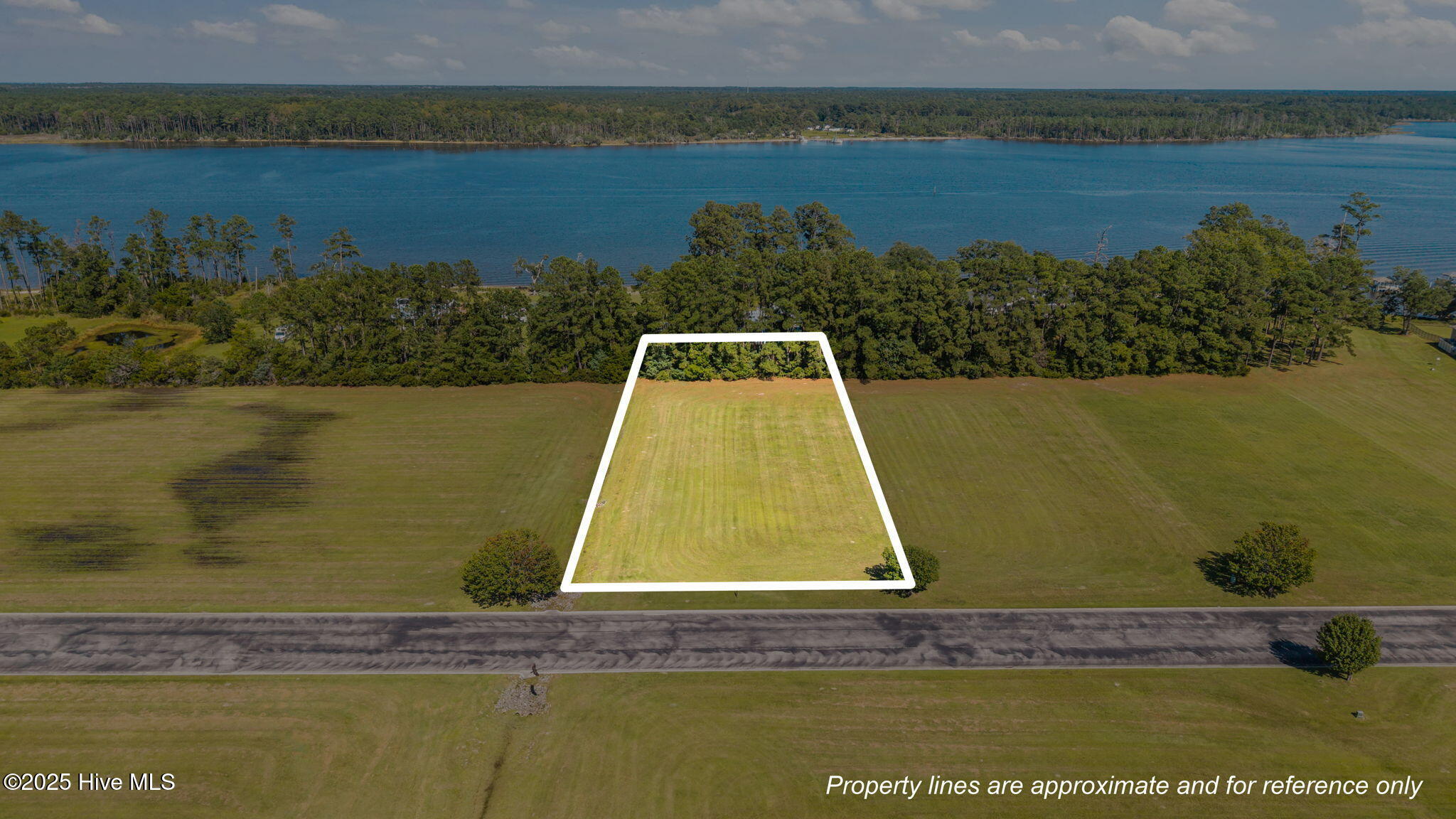 Aerial with approx lot lines