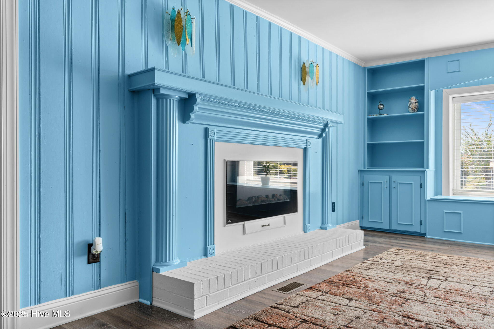 100532897 | Photo 28