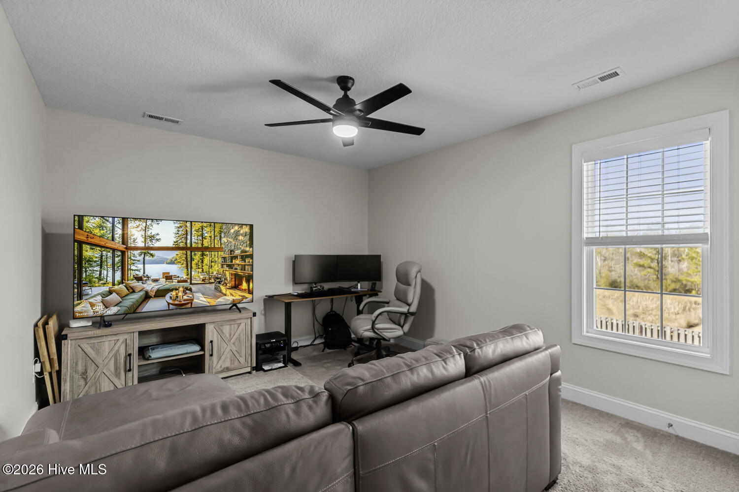 100552238 | Photo 34