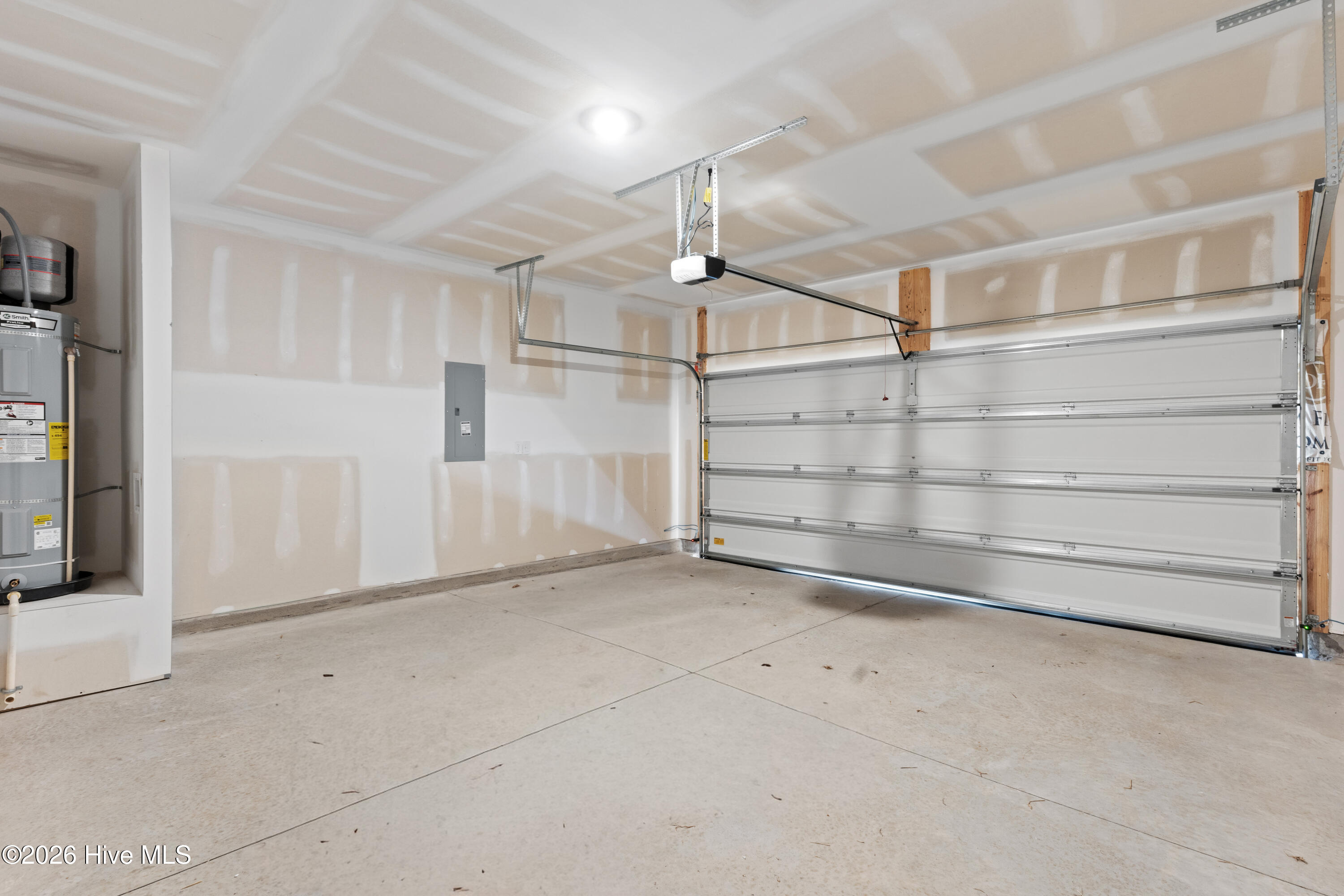 100538604 | Photo 30