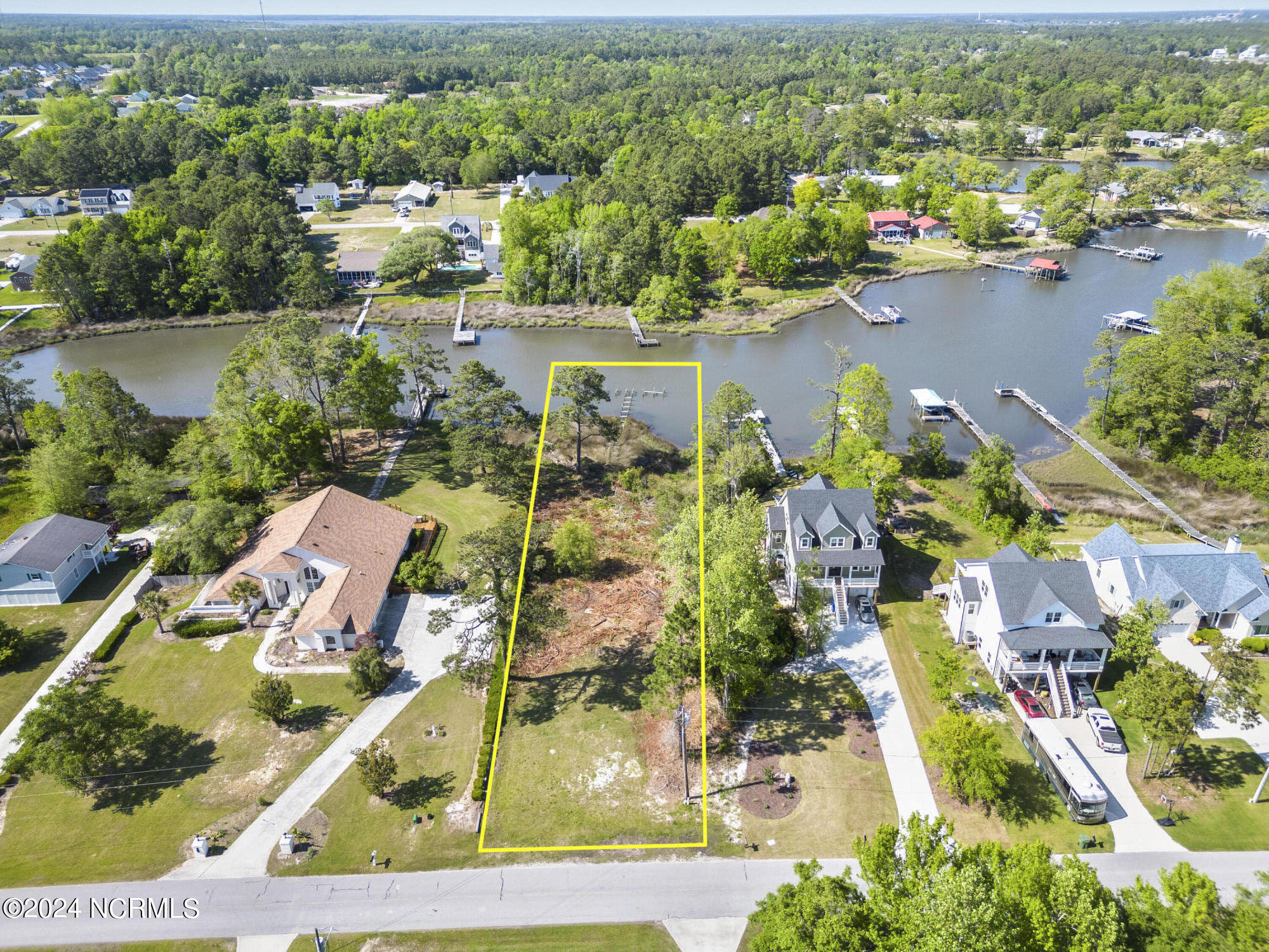 100443892 | Photo 10