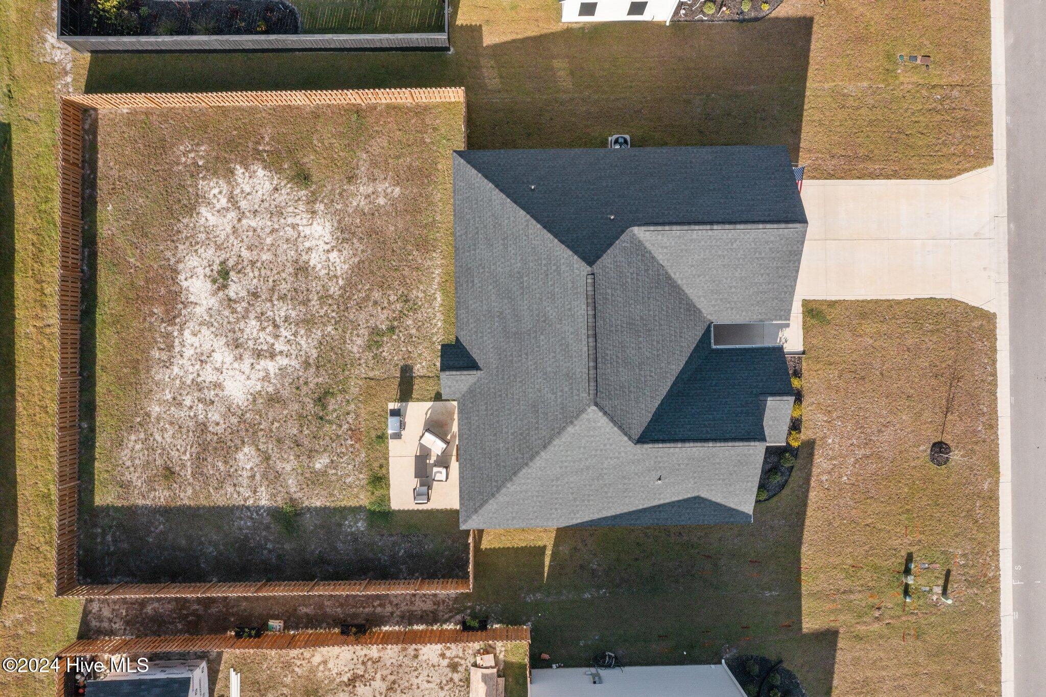 100551017 | Photo 49