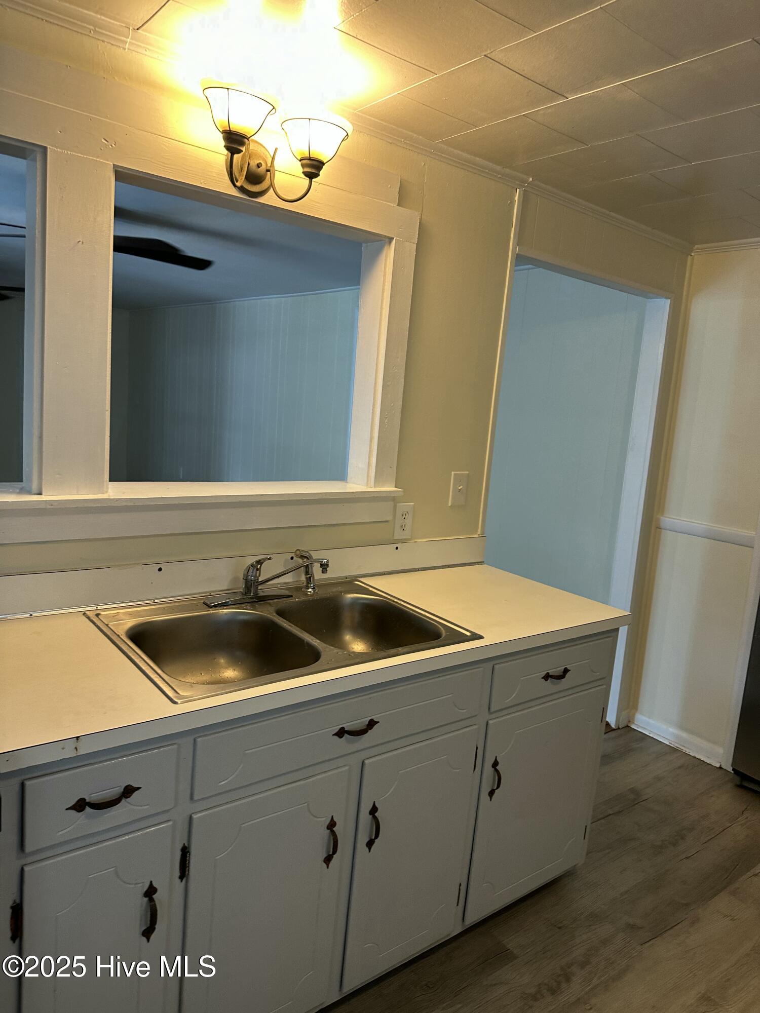 100513996 | Photo 15