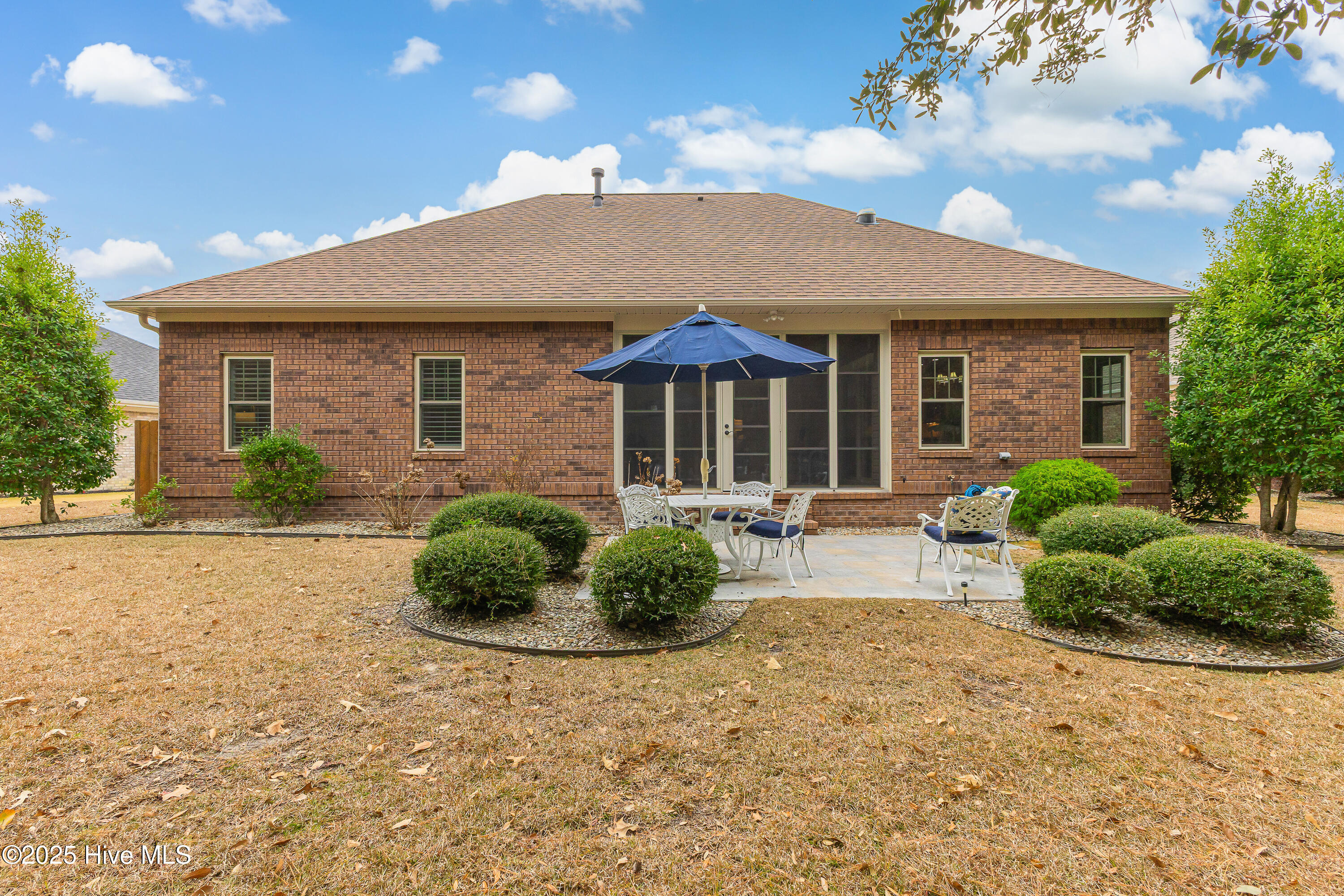 100546218 | Photo 45