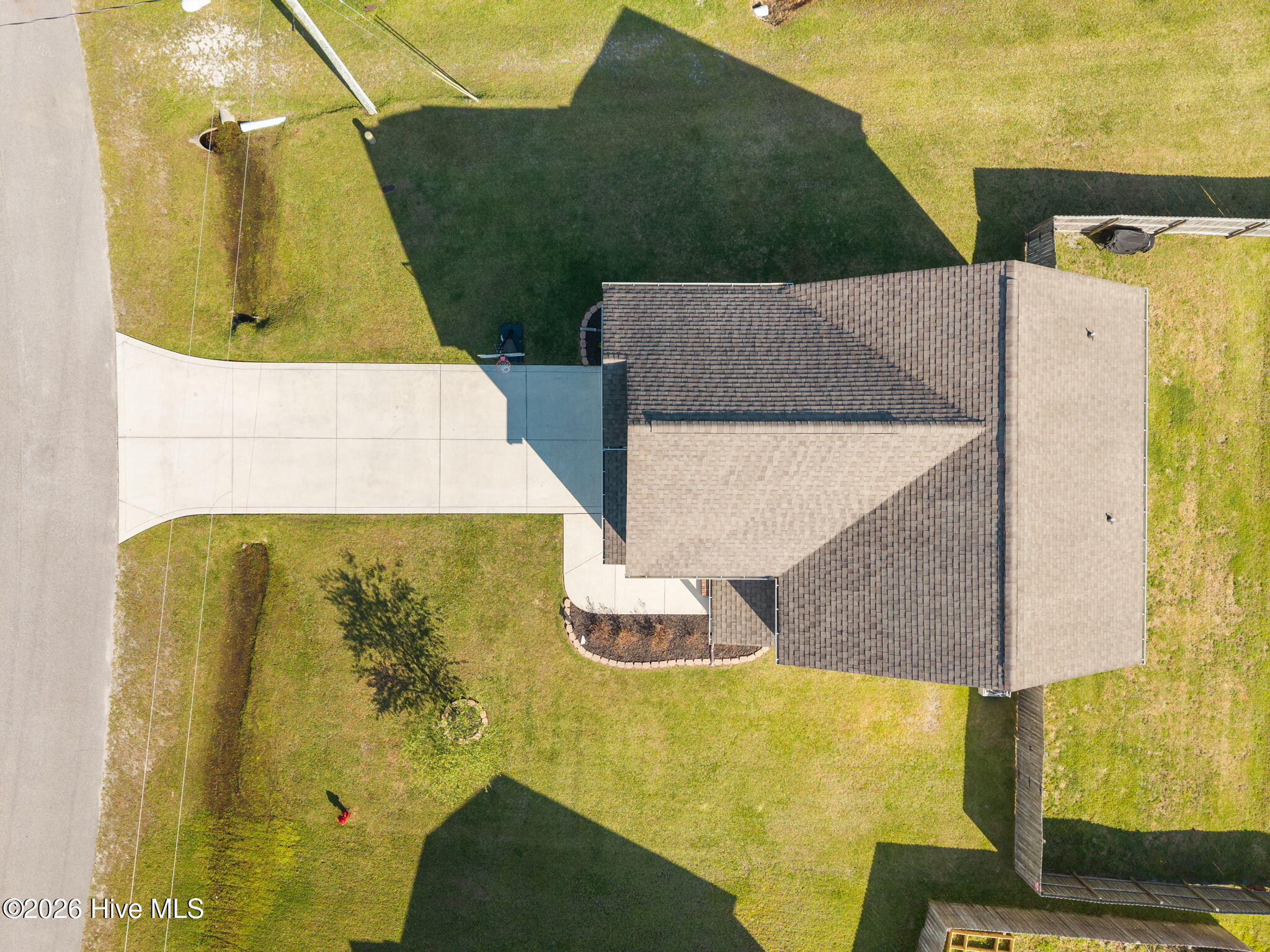 100566701 | Photo 40