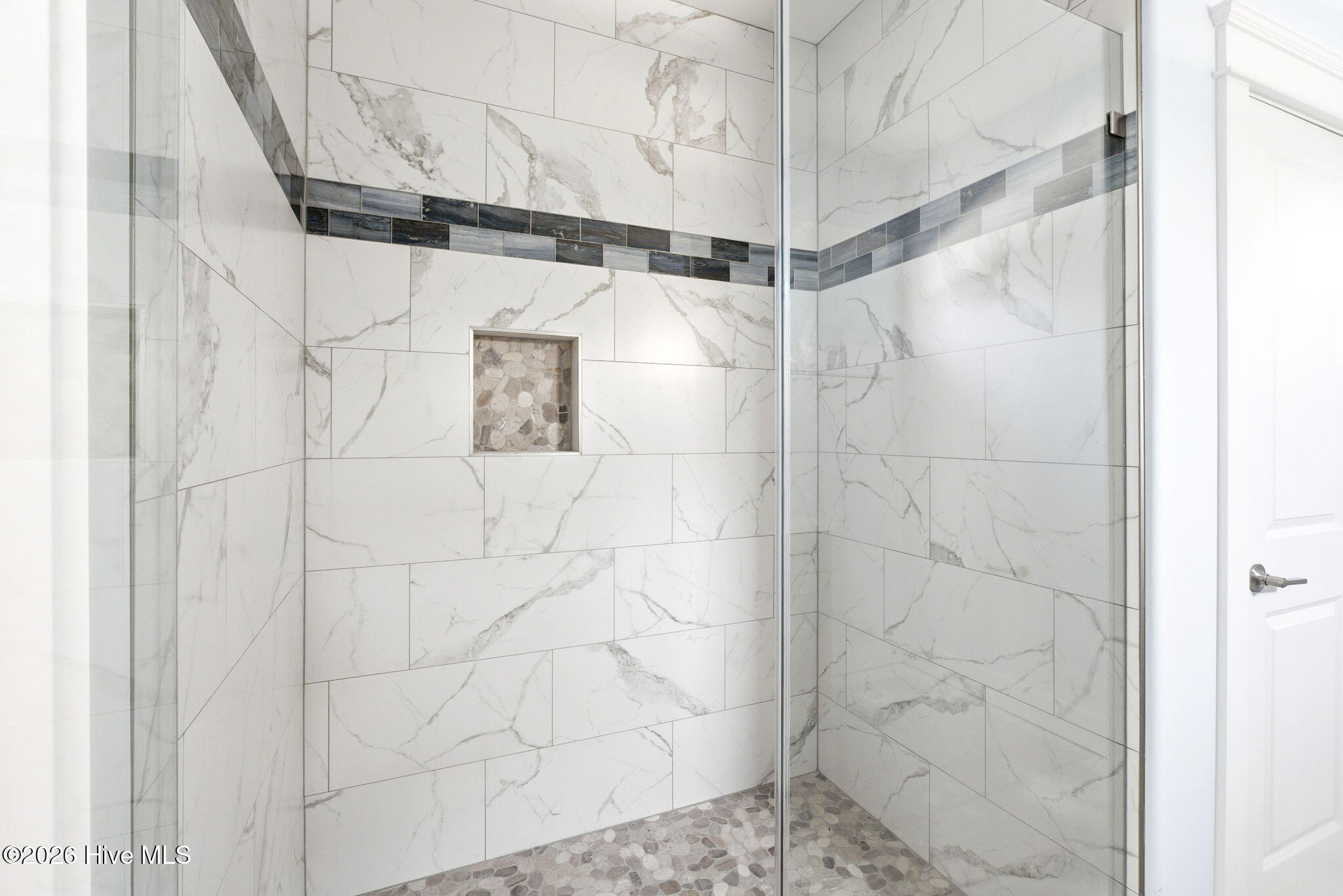 100564796 | Photo 10