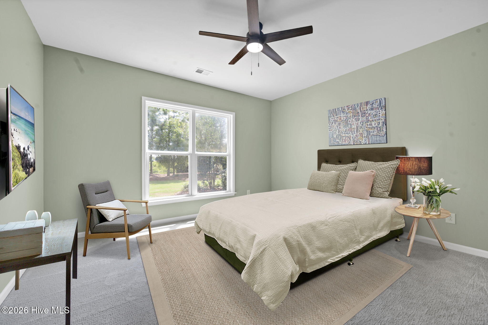 20-web-or-mls-Primary Staged