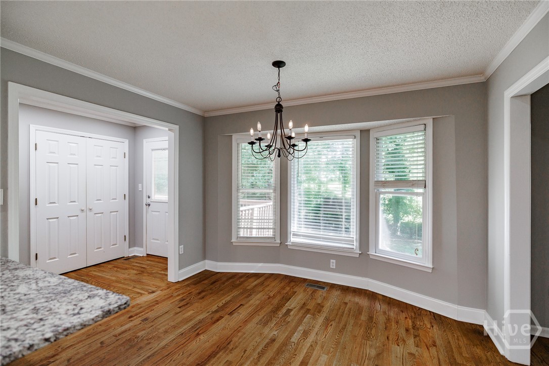 1220 Twelve Oaks Circle