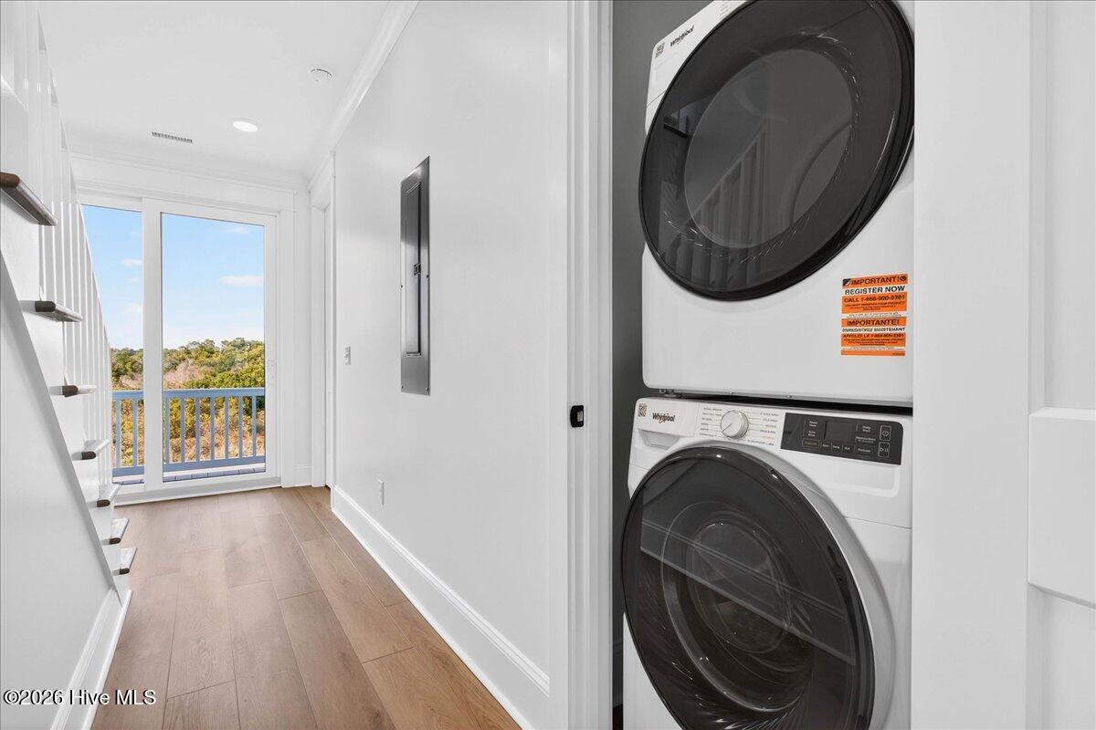 100543299 | Photo 28