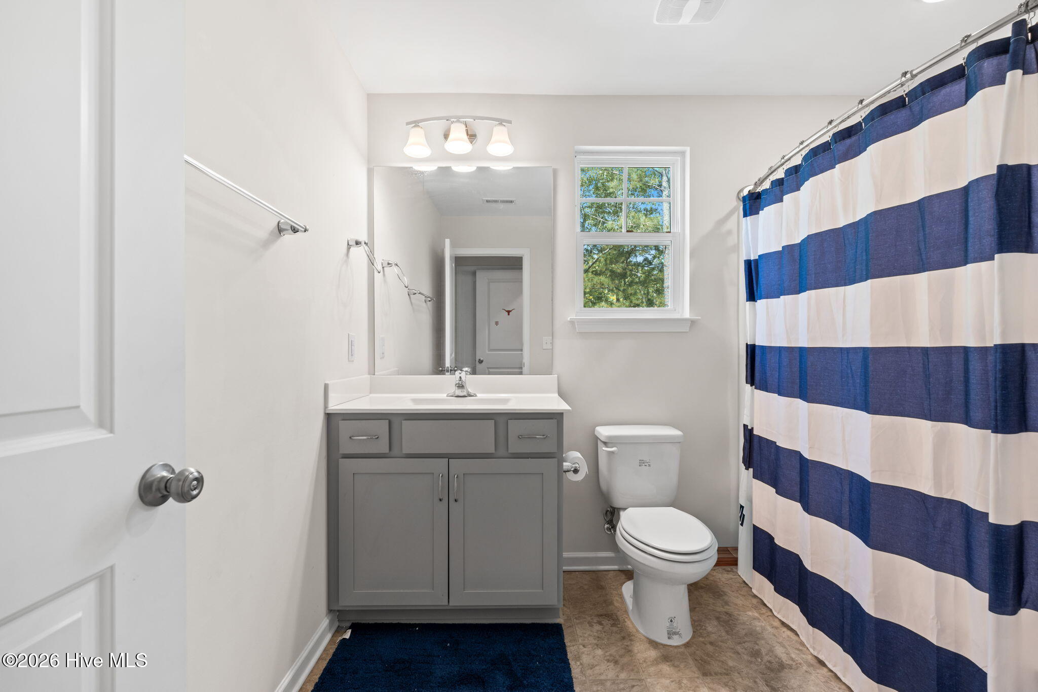 100569601 | Photo 20