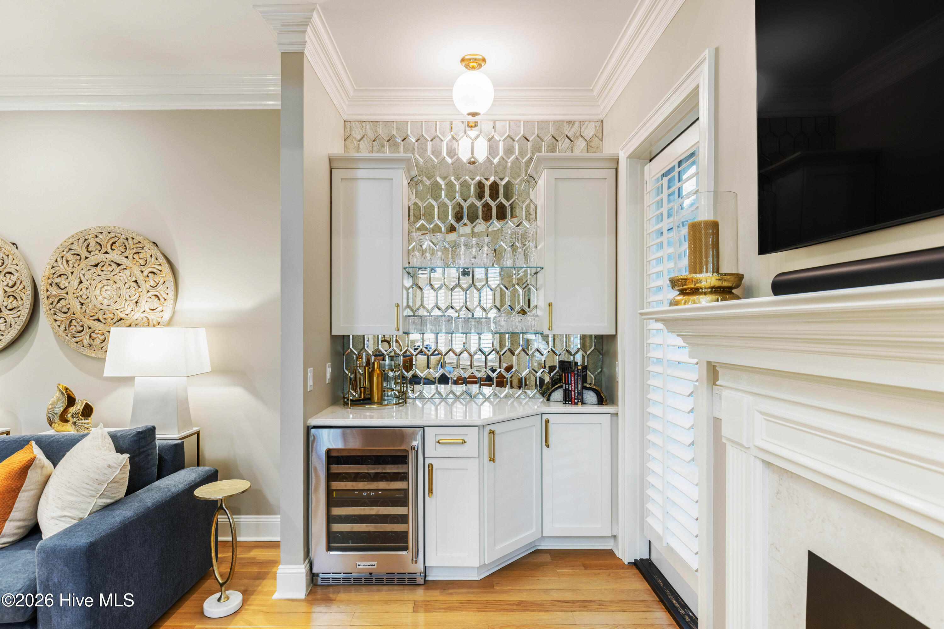 100555813 | Photo 17