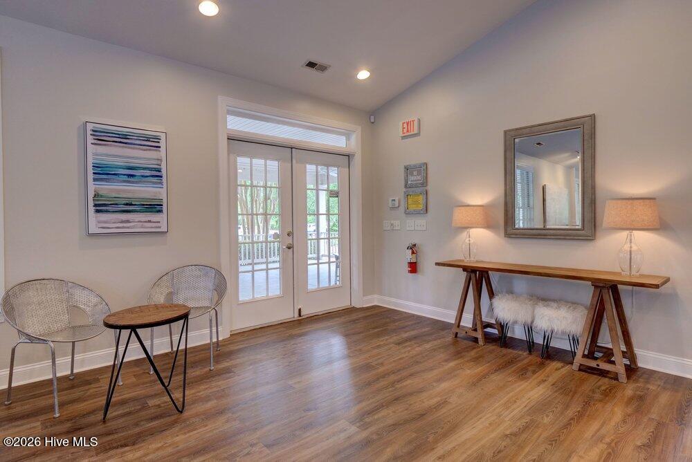 100552674 | Photo 34