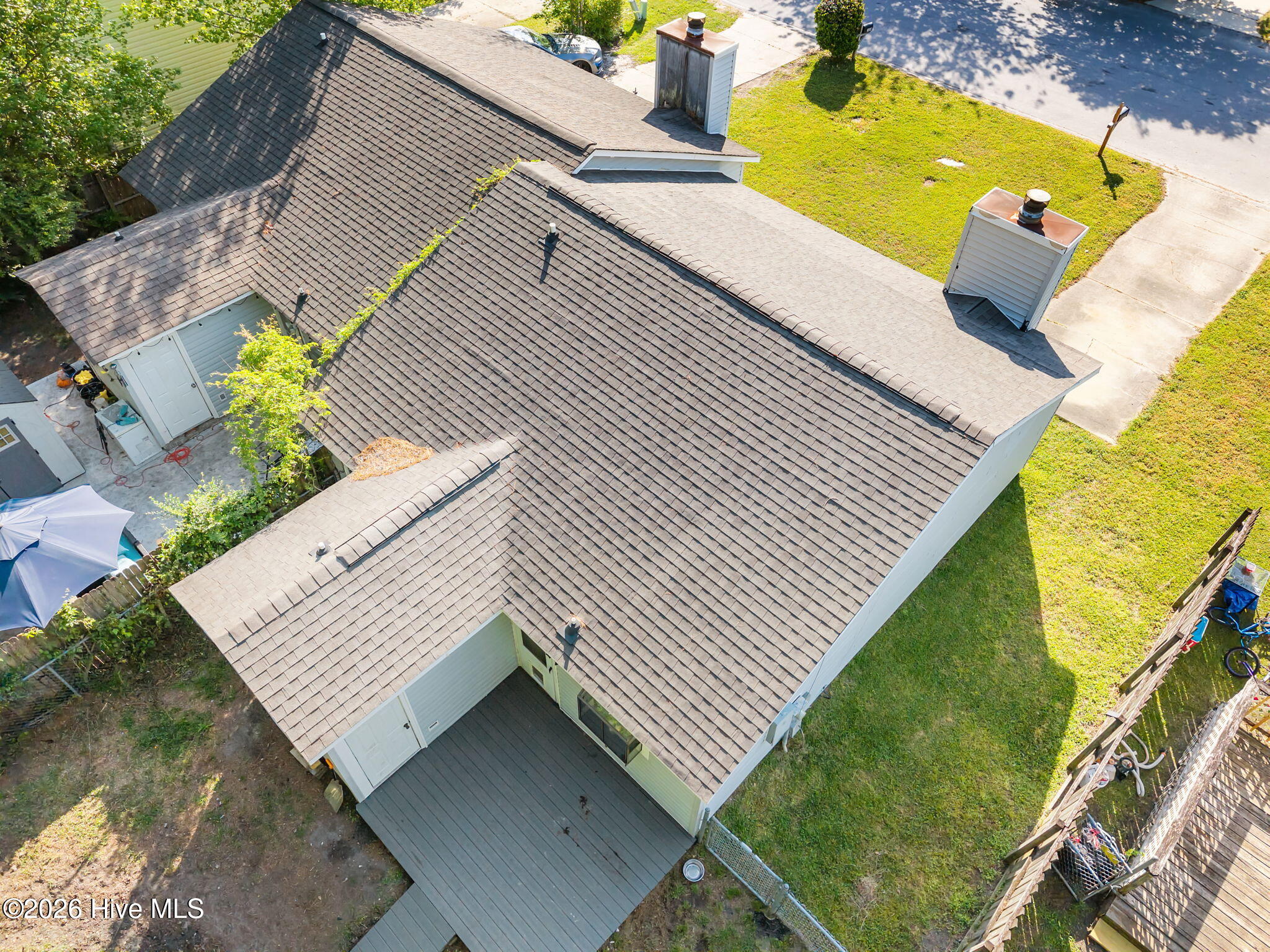 1037 Spring Villa Drive, Jacksonville, NC 28540 – photo 3: 31-web-or-mls-1037 Spring Villa Dr. 72