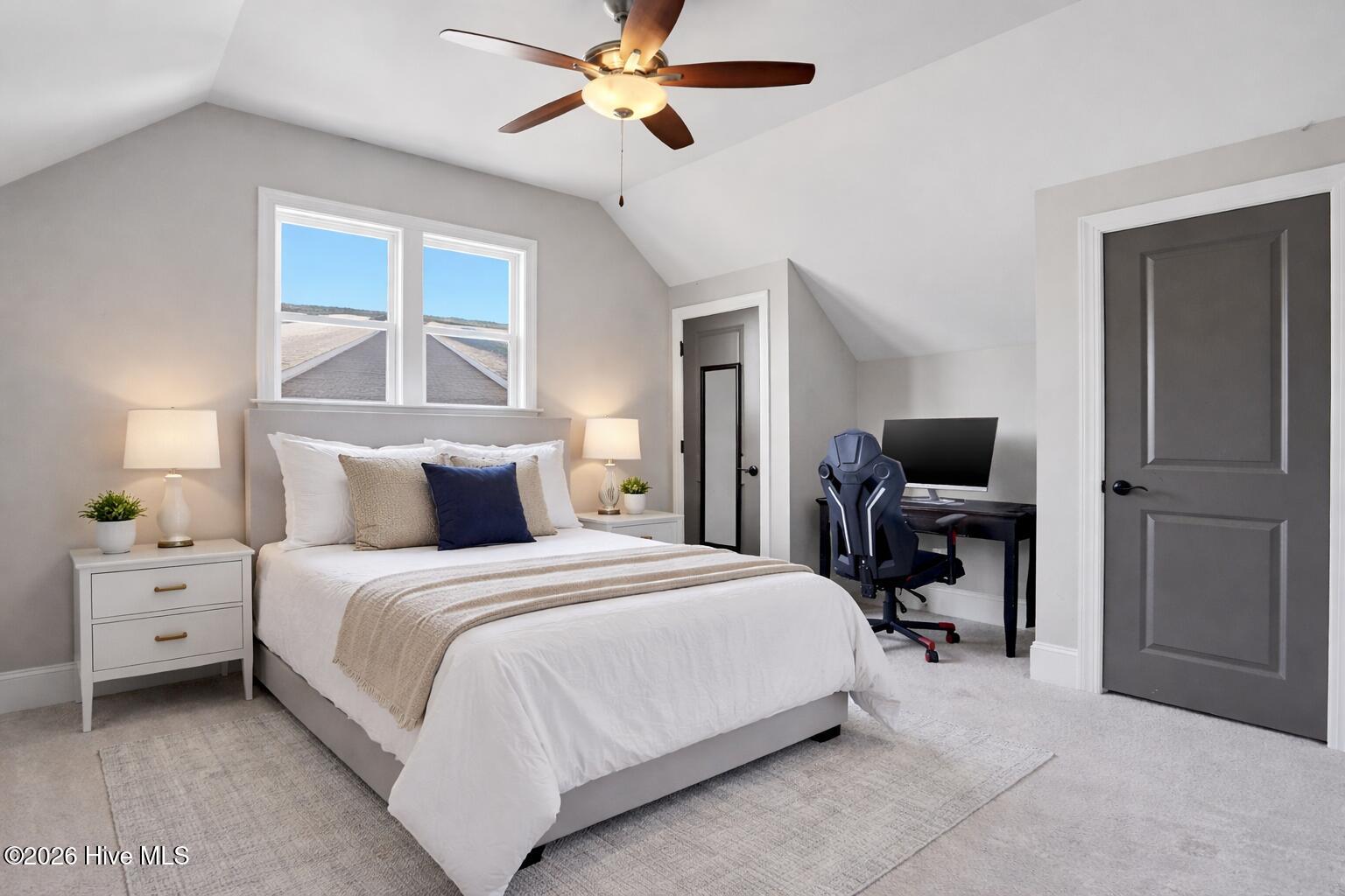 100564894 | Photo 28