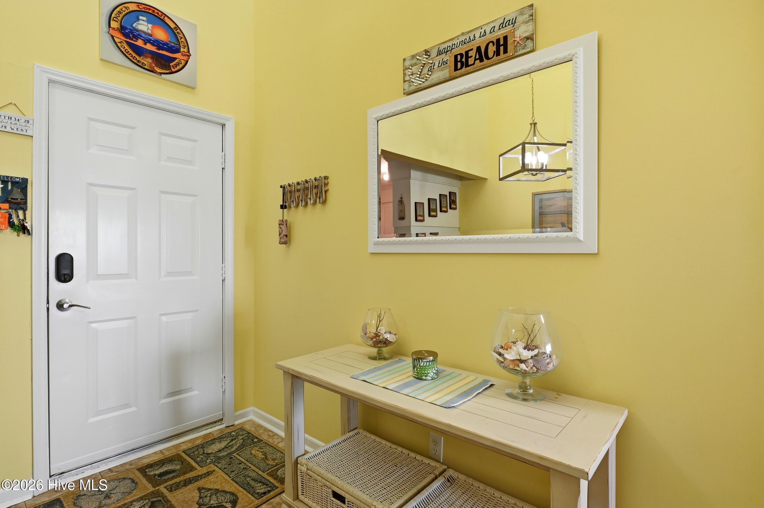 100563285 | Photo 27