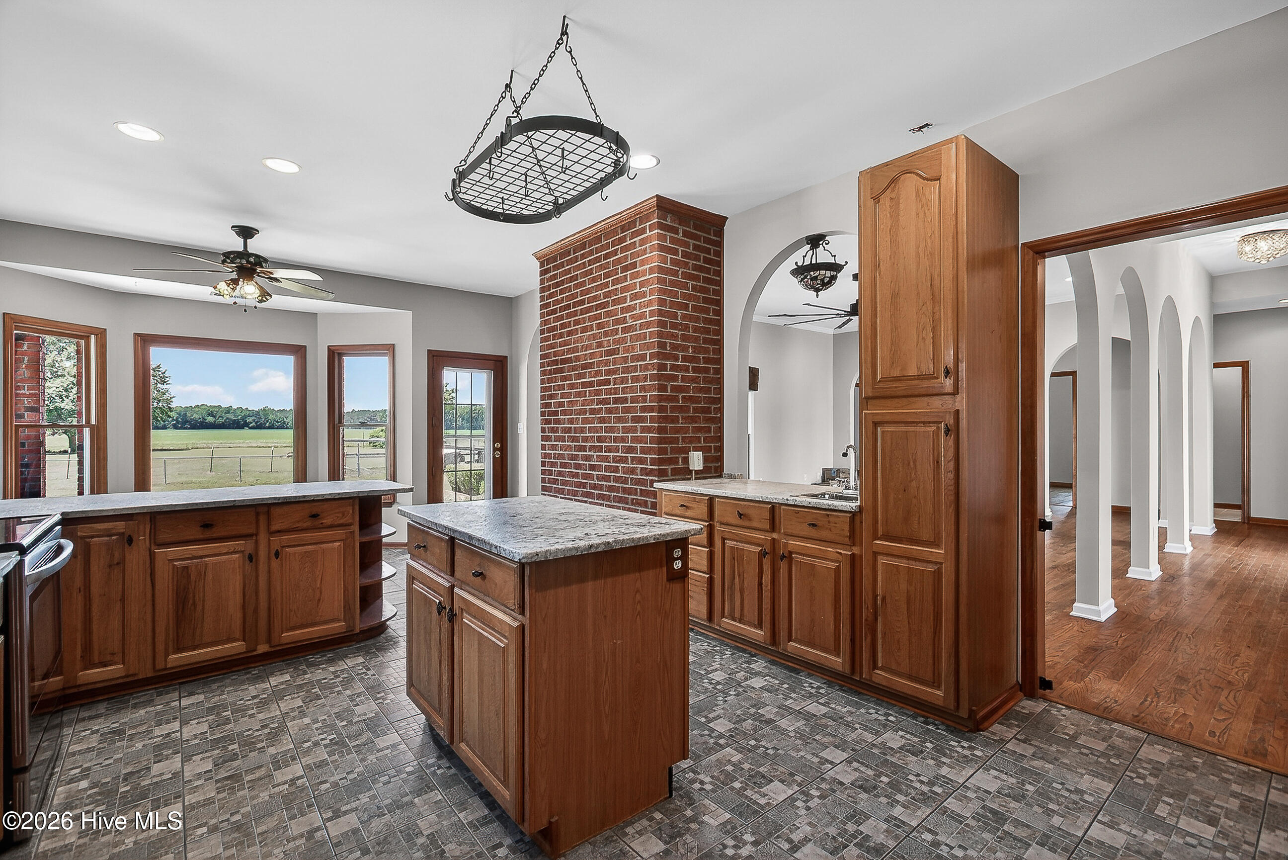 2732 White Oak River Road,Maysville