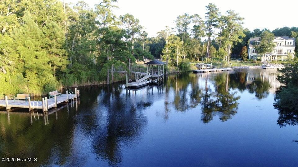 100516751 | Photo 25