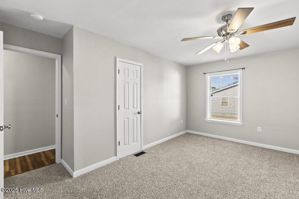 100541979 | Photo 10