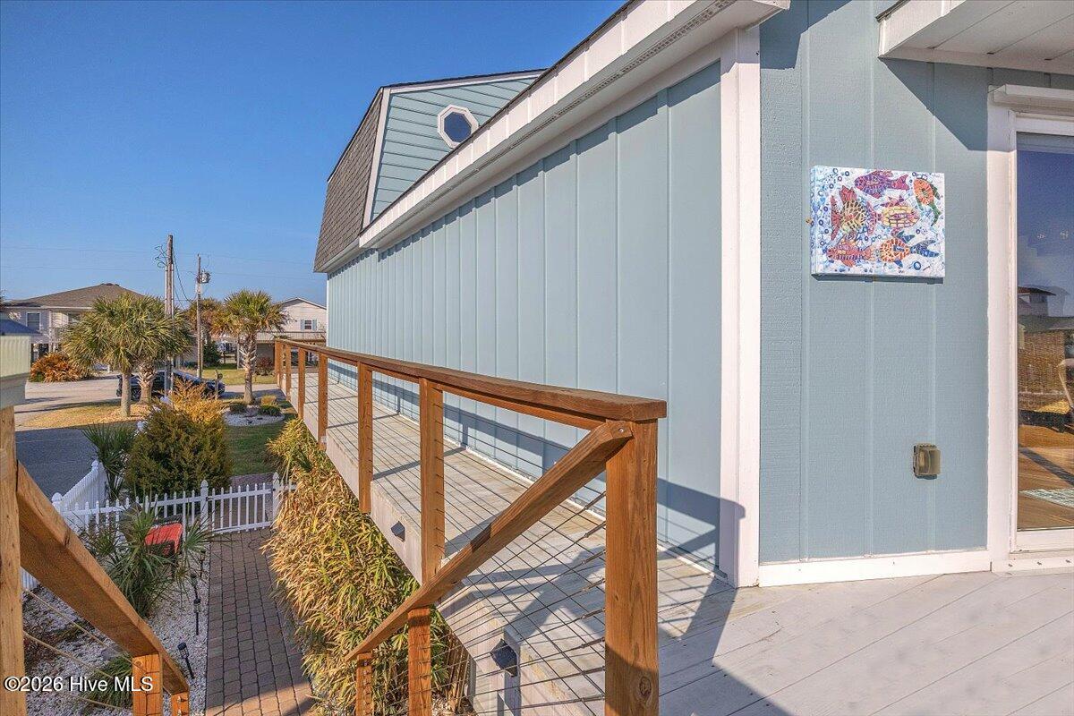 100559850 | Photo 55