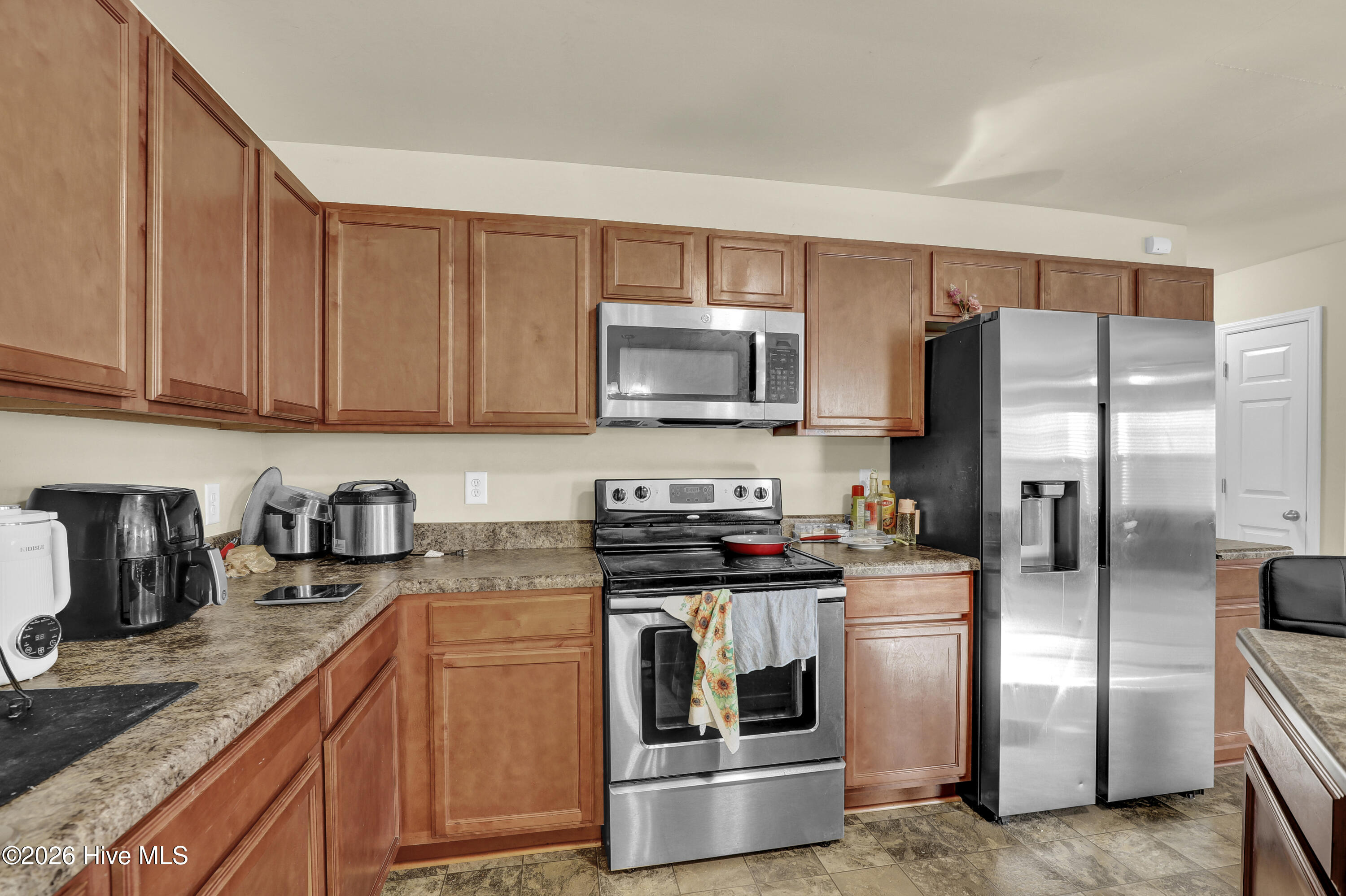 100563048 | Photo 17