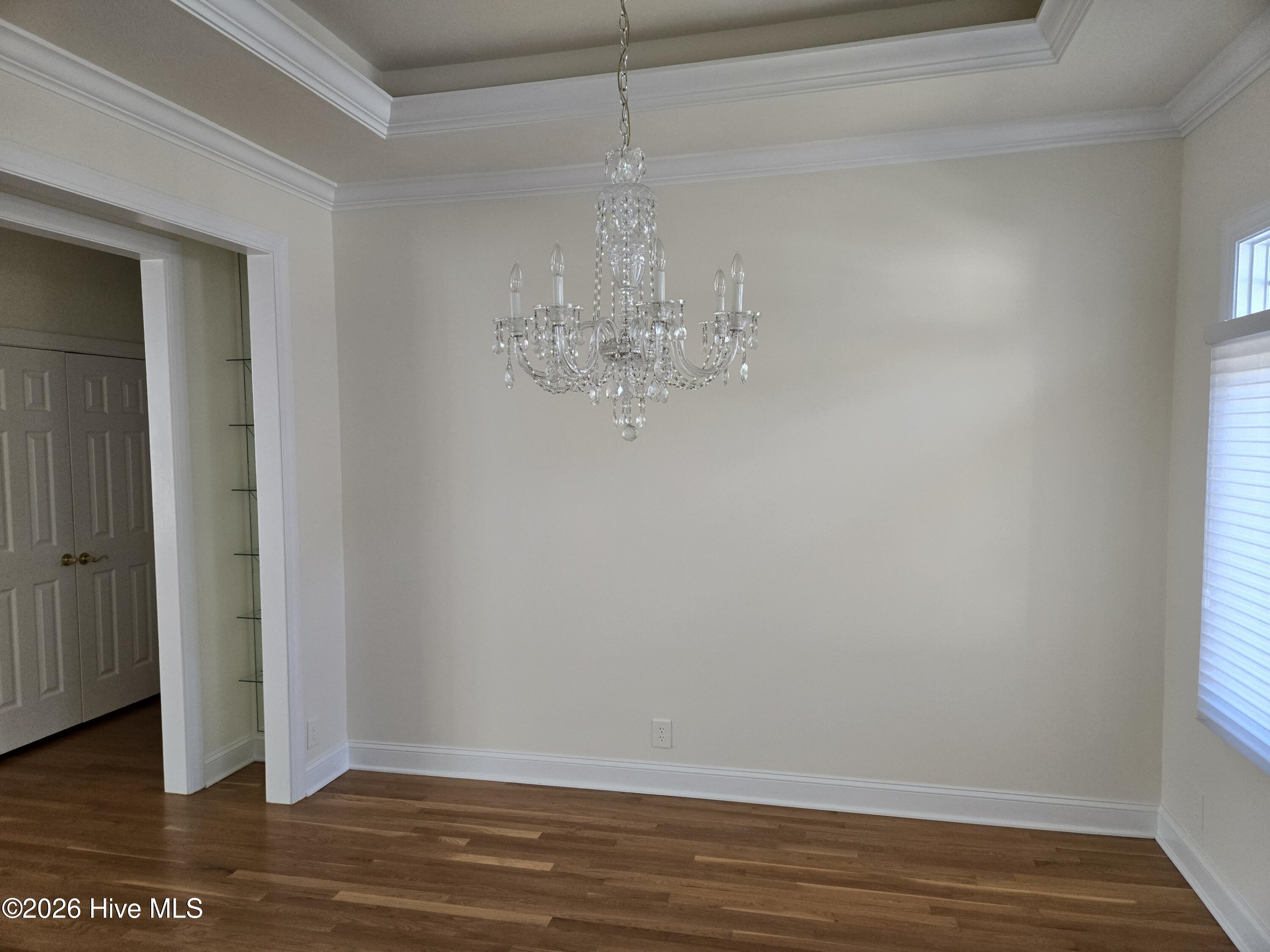 100545211 | Photo 17