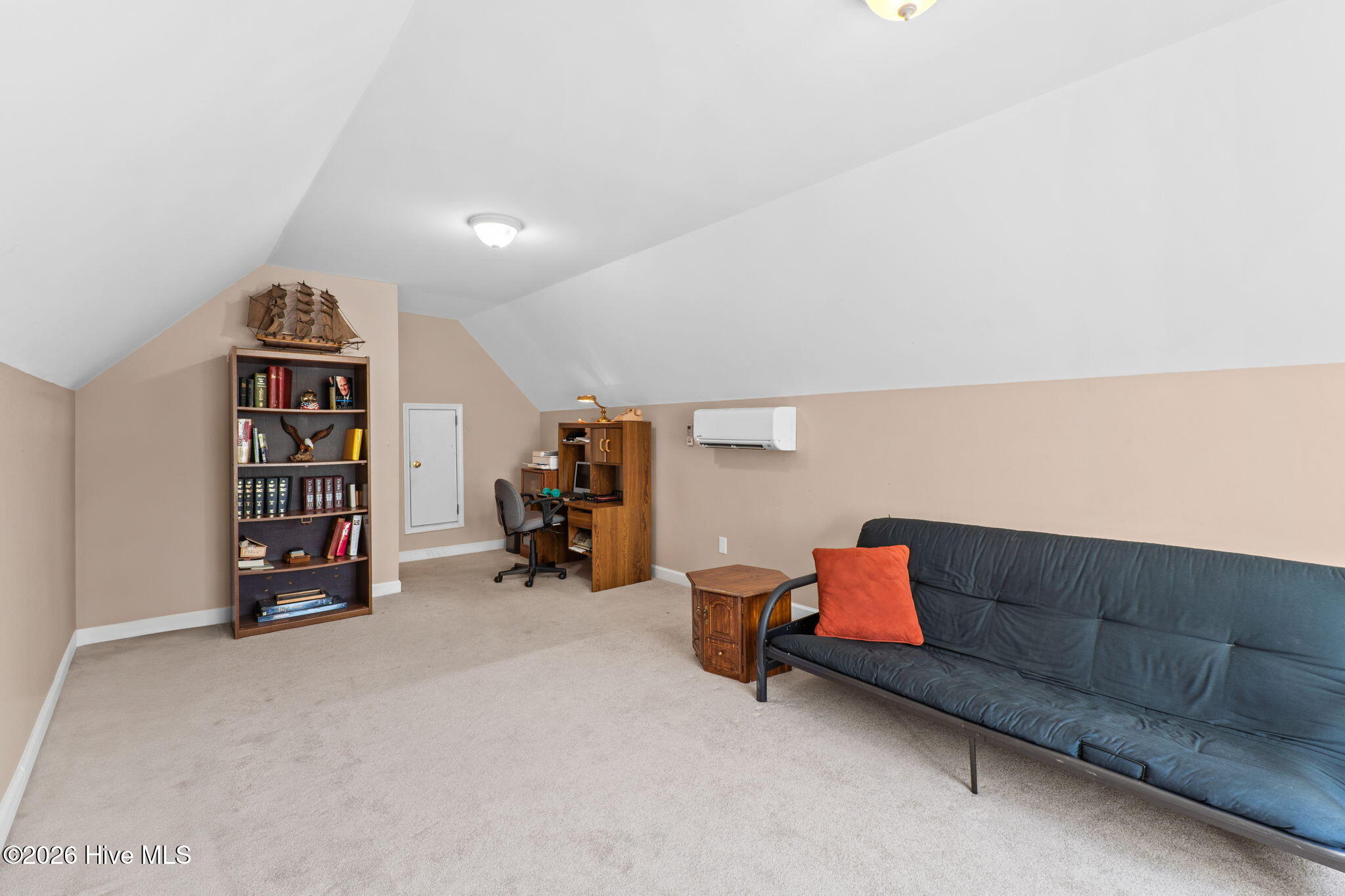 100556771 | Photo 27