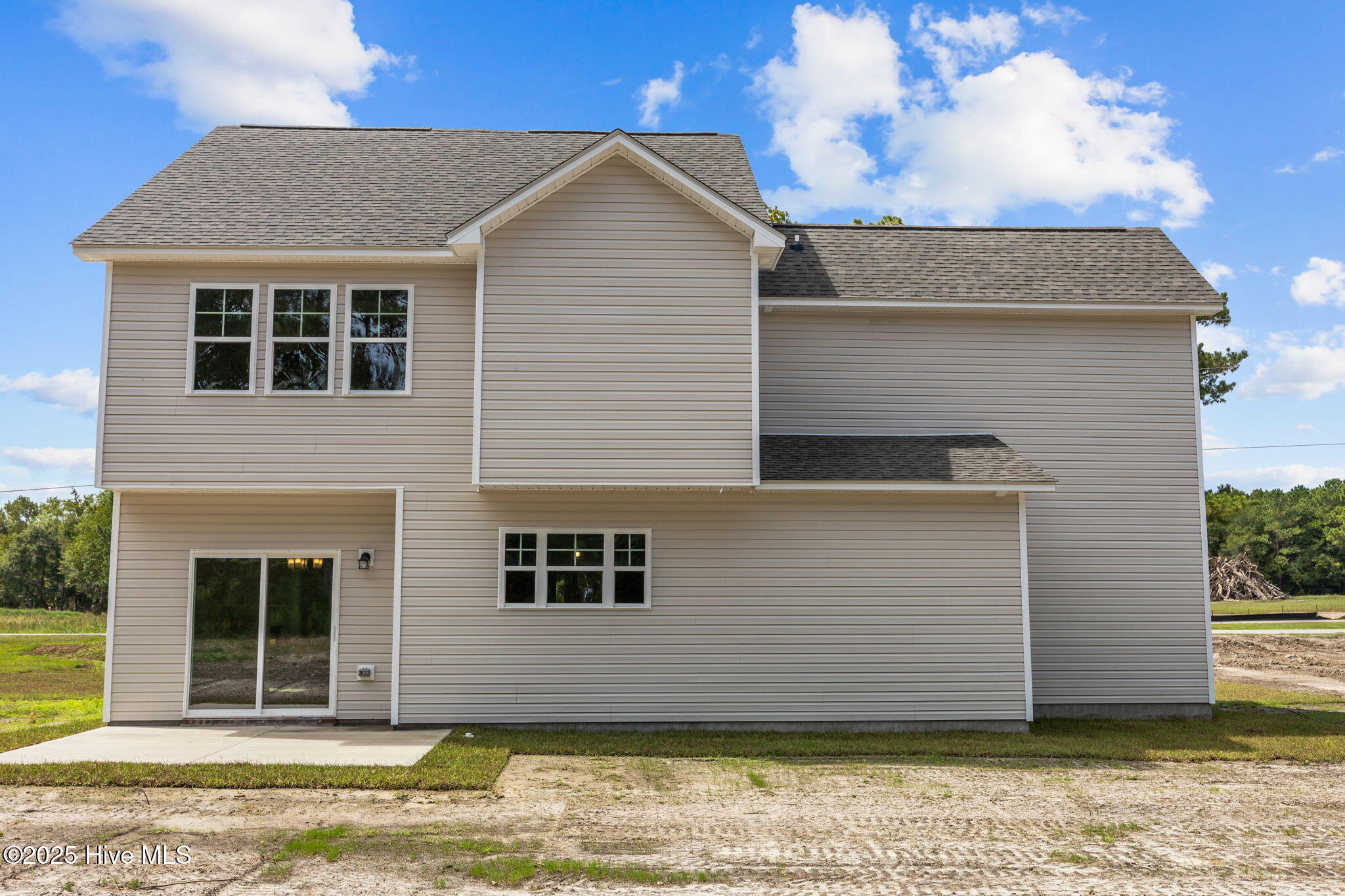 100506161 | Photo 29