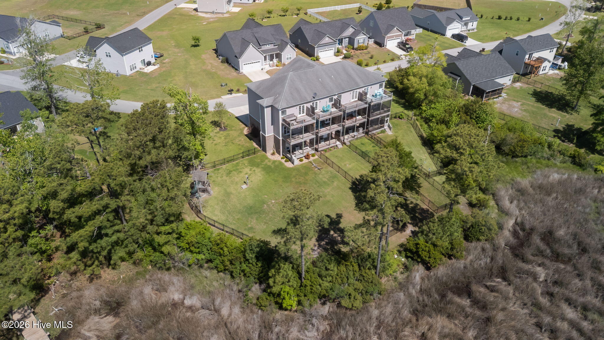 400 Garland Shores Drive,Hubert