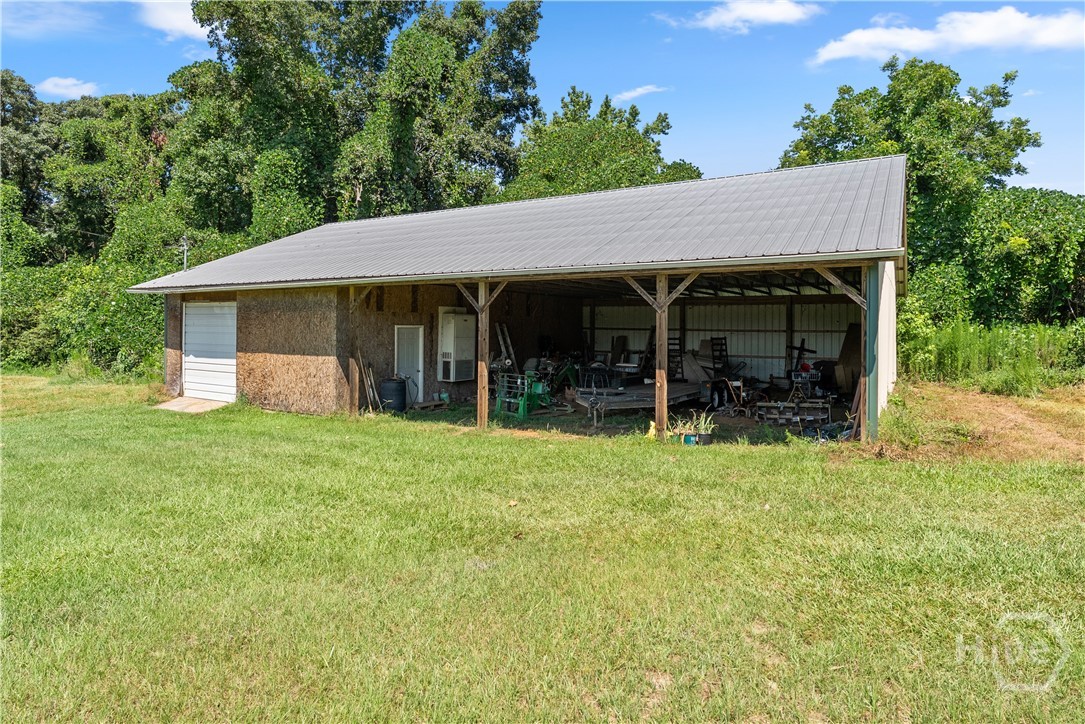 1121 Beacon Light Road