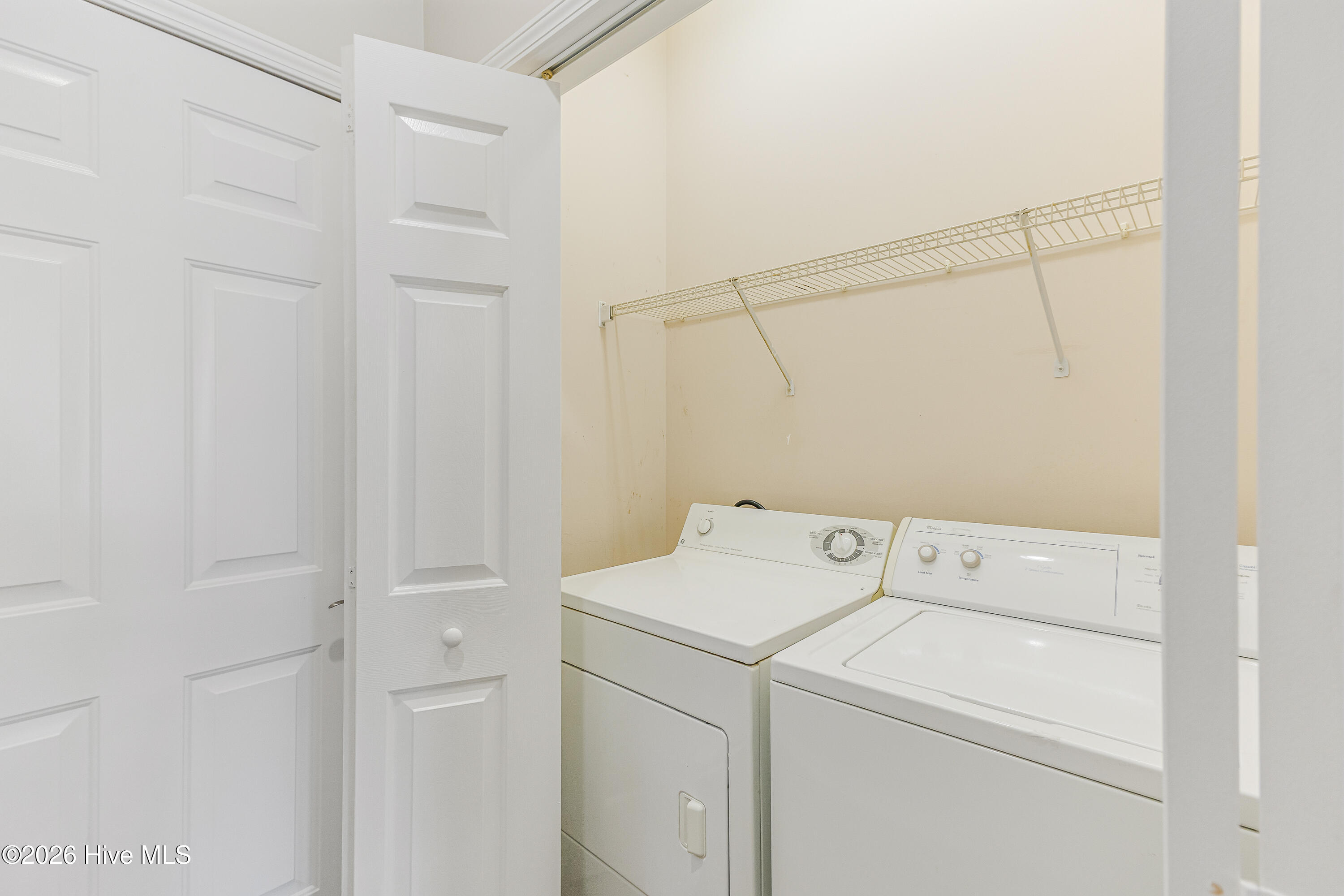 100558016 | Photo 14