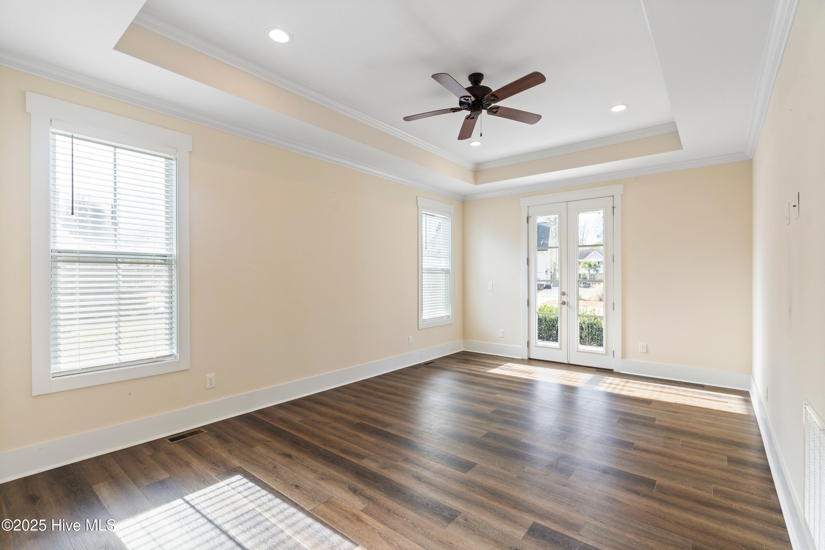 100544817 | Photo 22