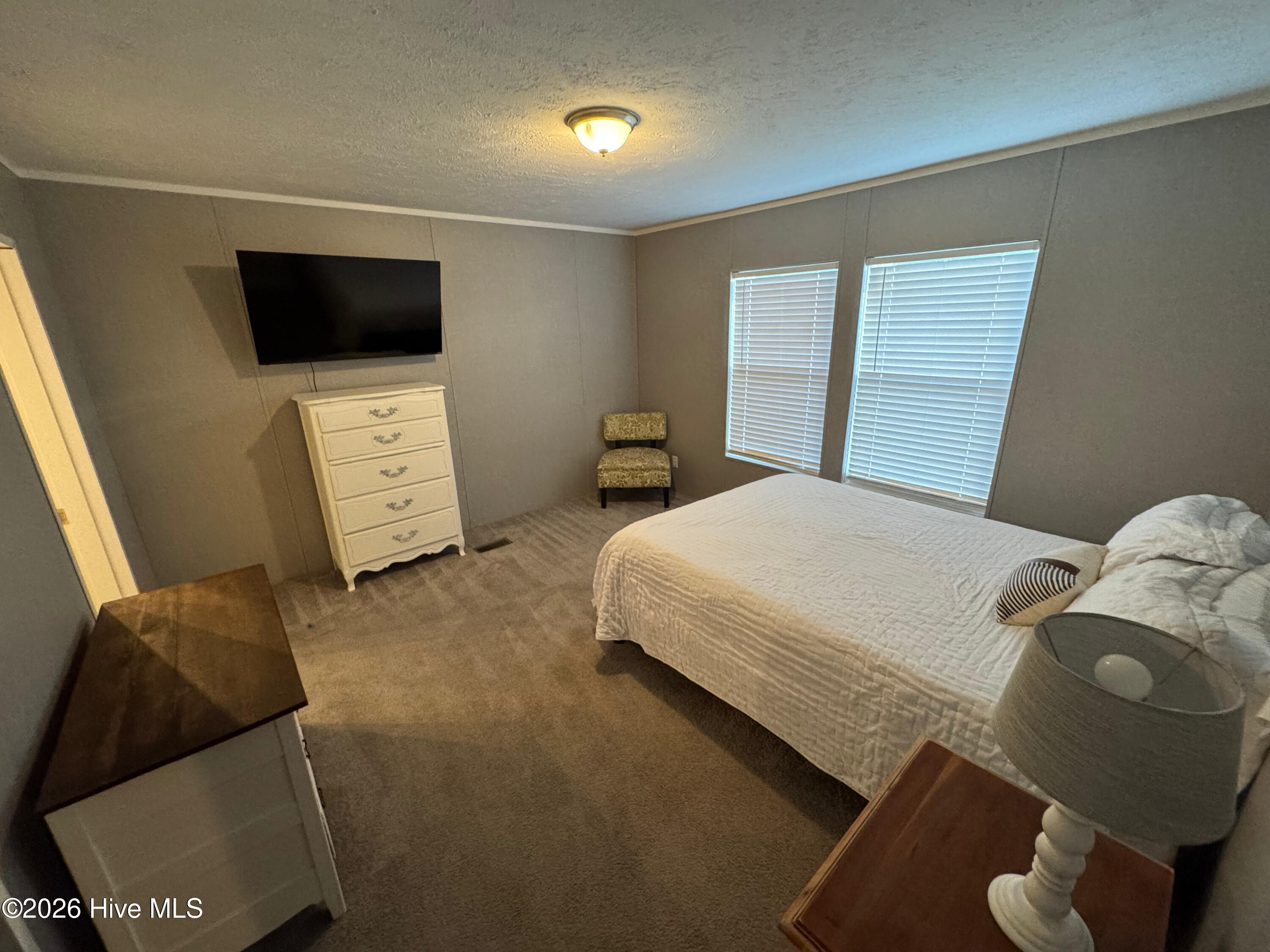 100560408 | Photo 17