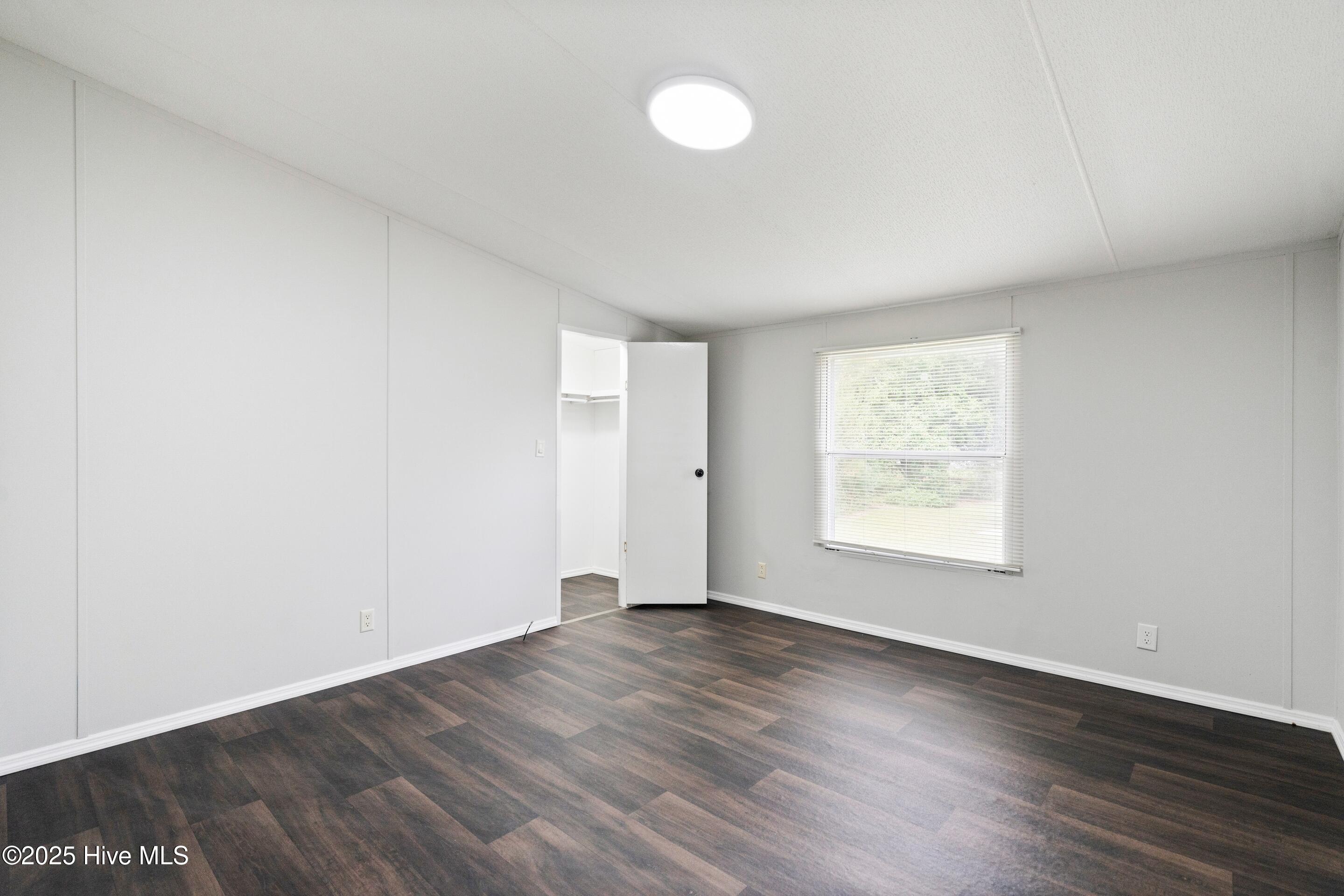 100535614 | Photo 29