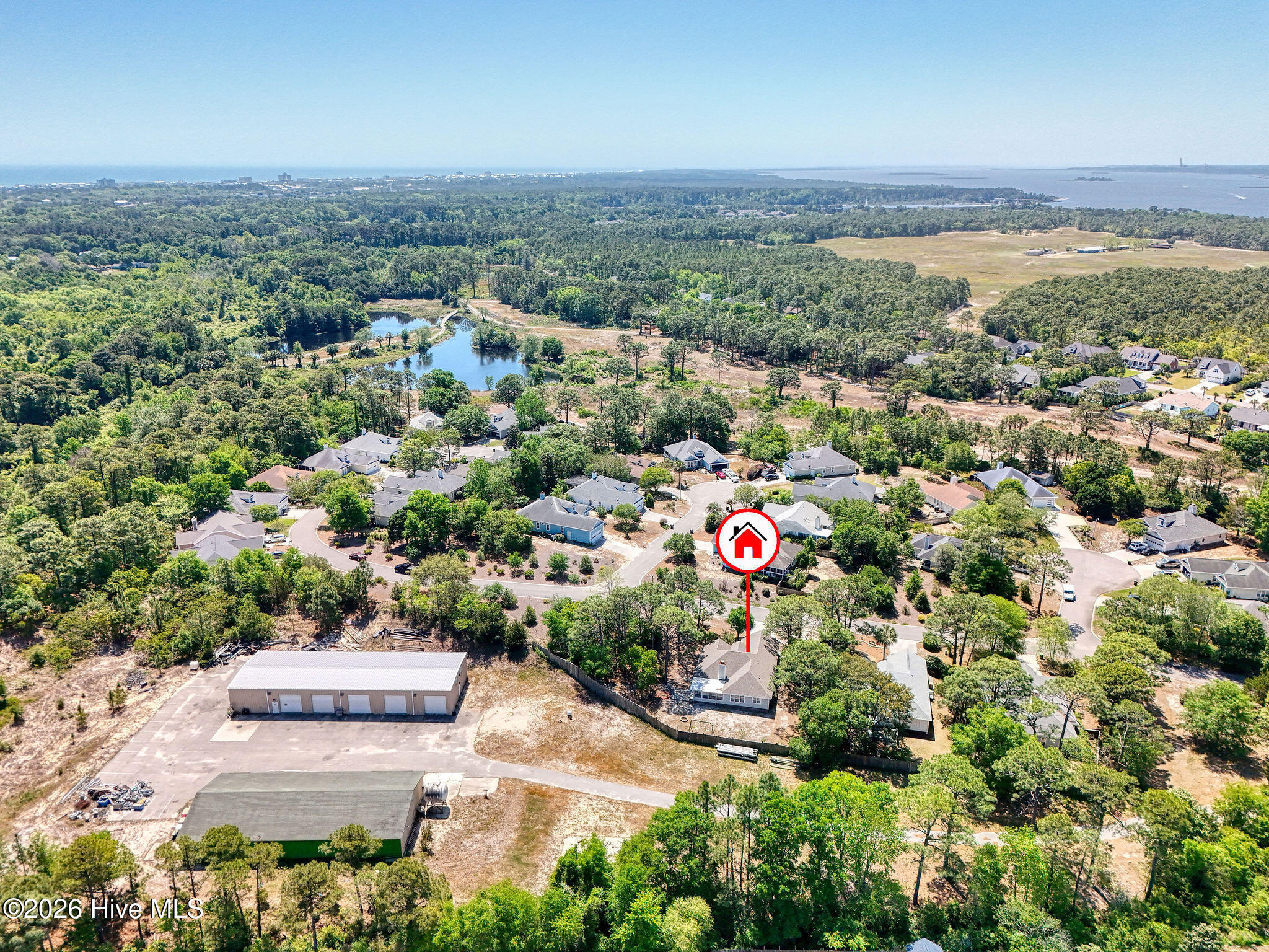 100568972 | Photo 36