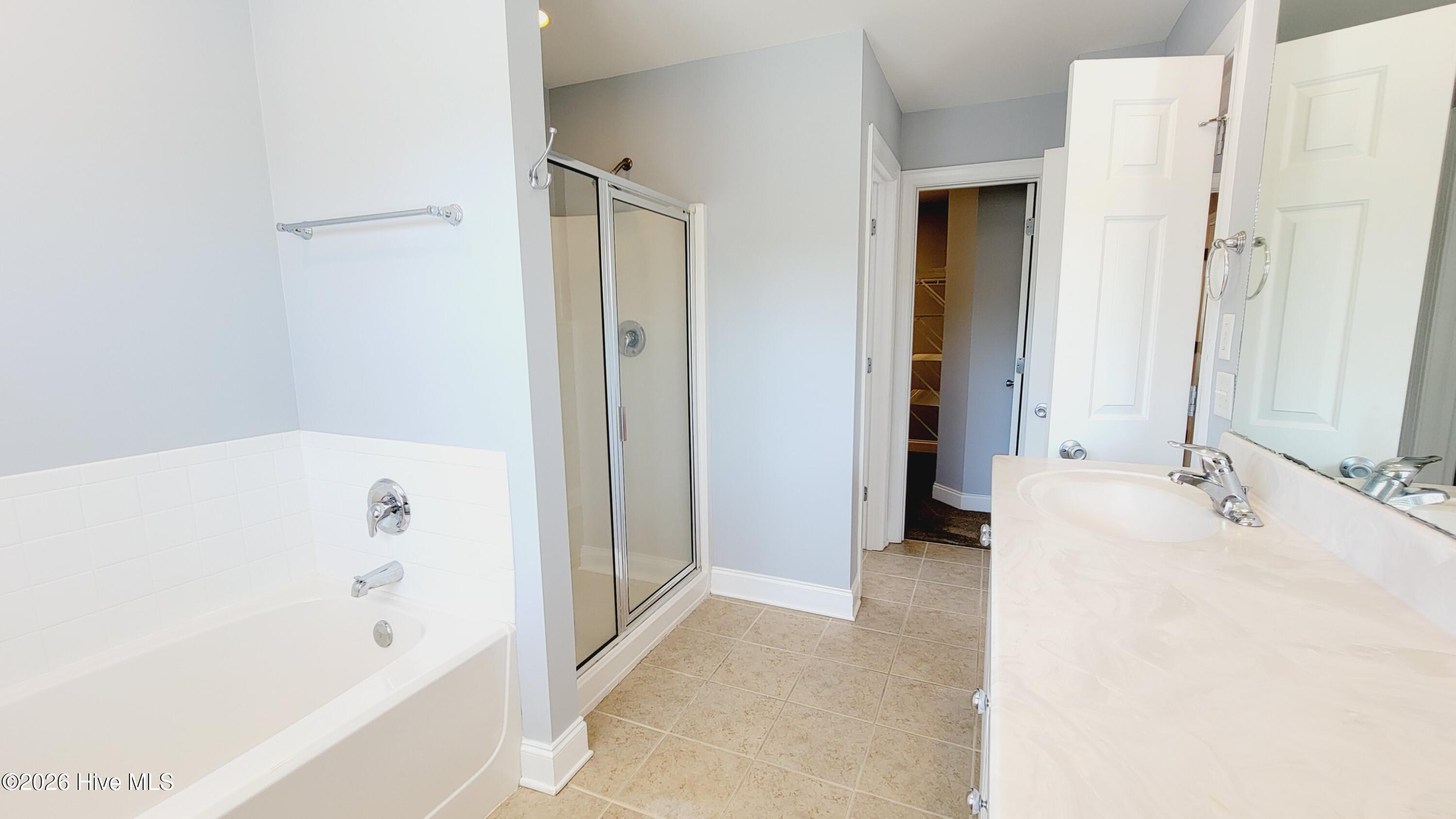 100569507 | Photo 26