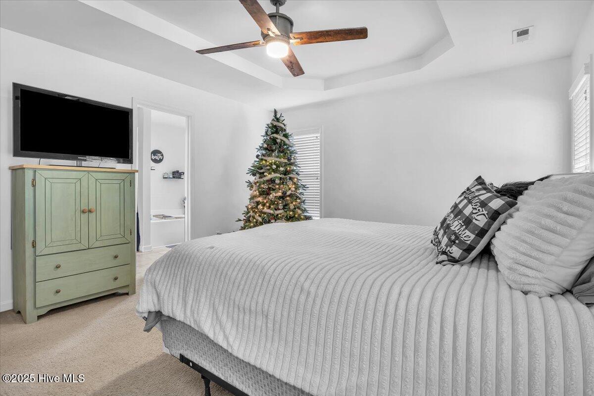 100543424 | Photo 14