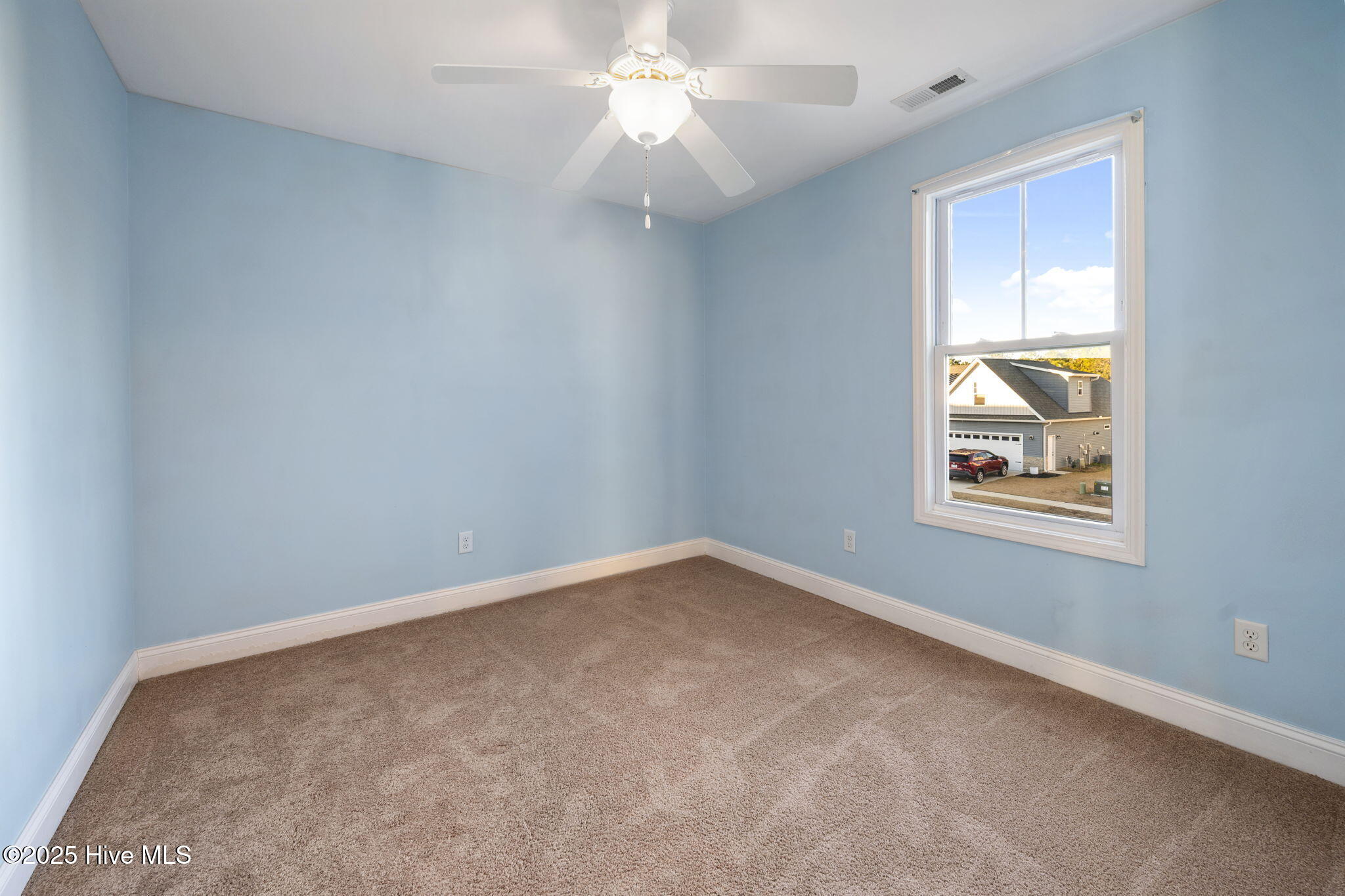 100546539 | Photo 17