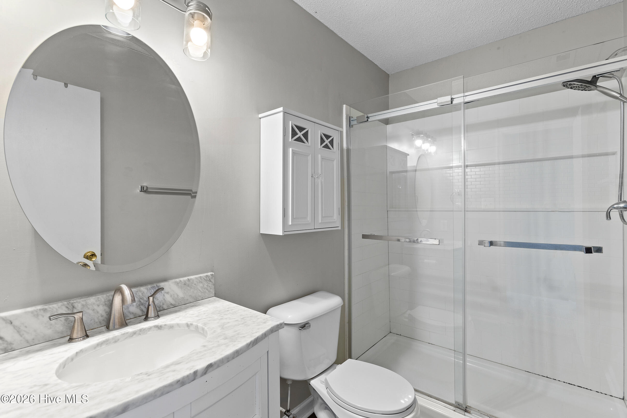 100558905 | Photo 18