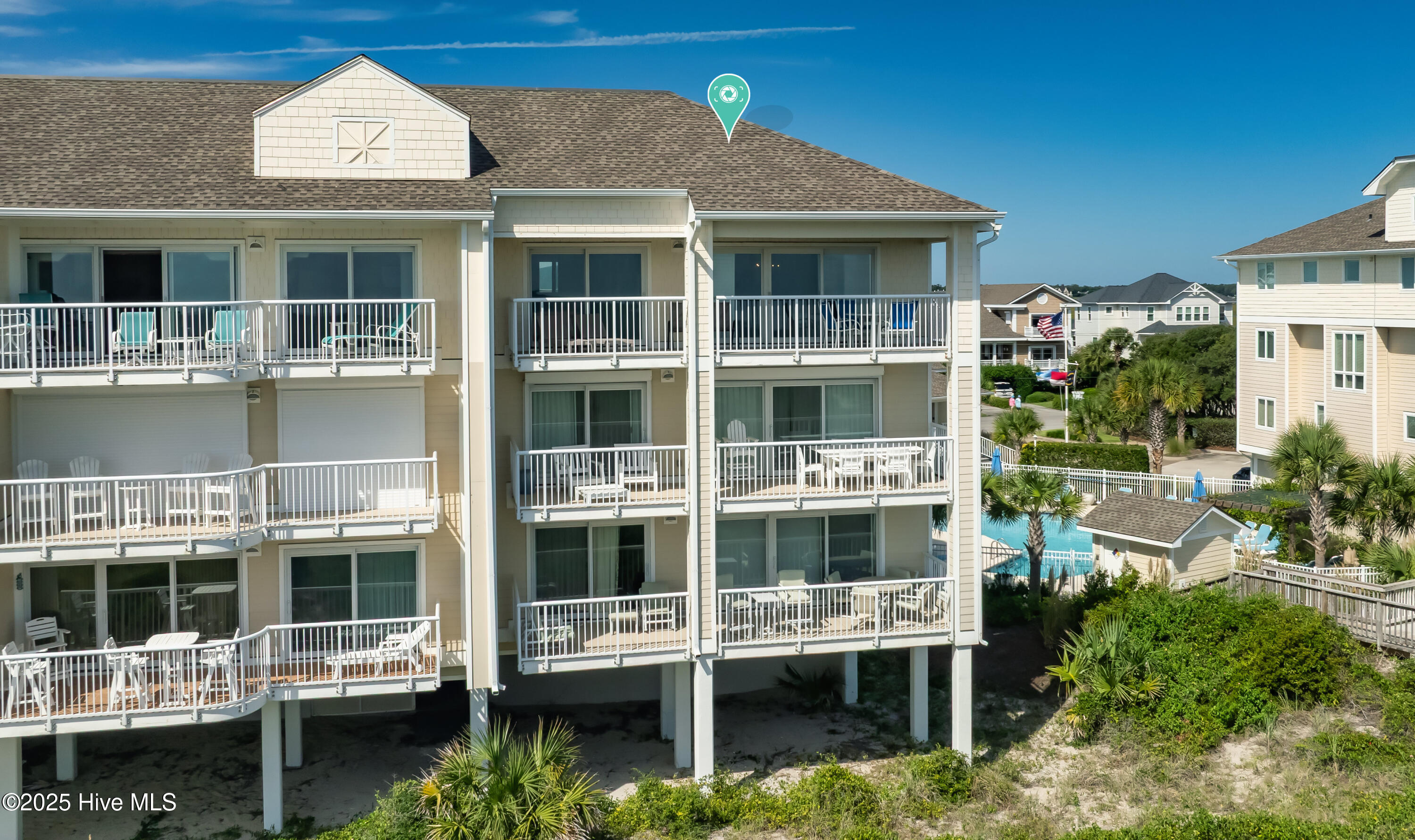 100535604 | Photo 68