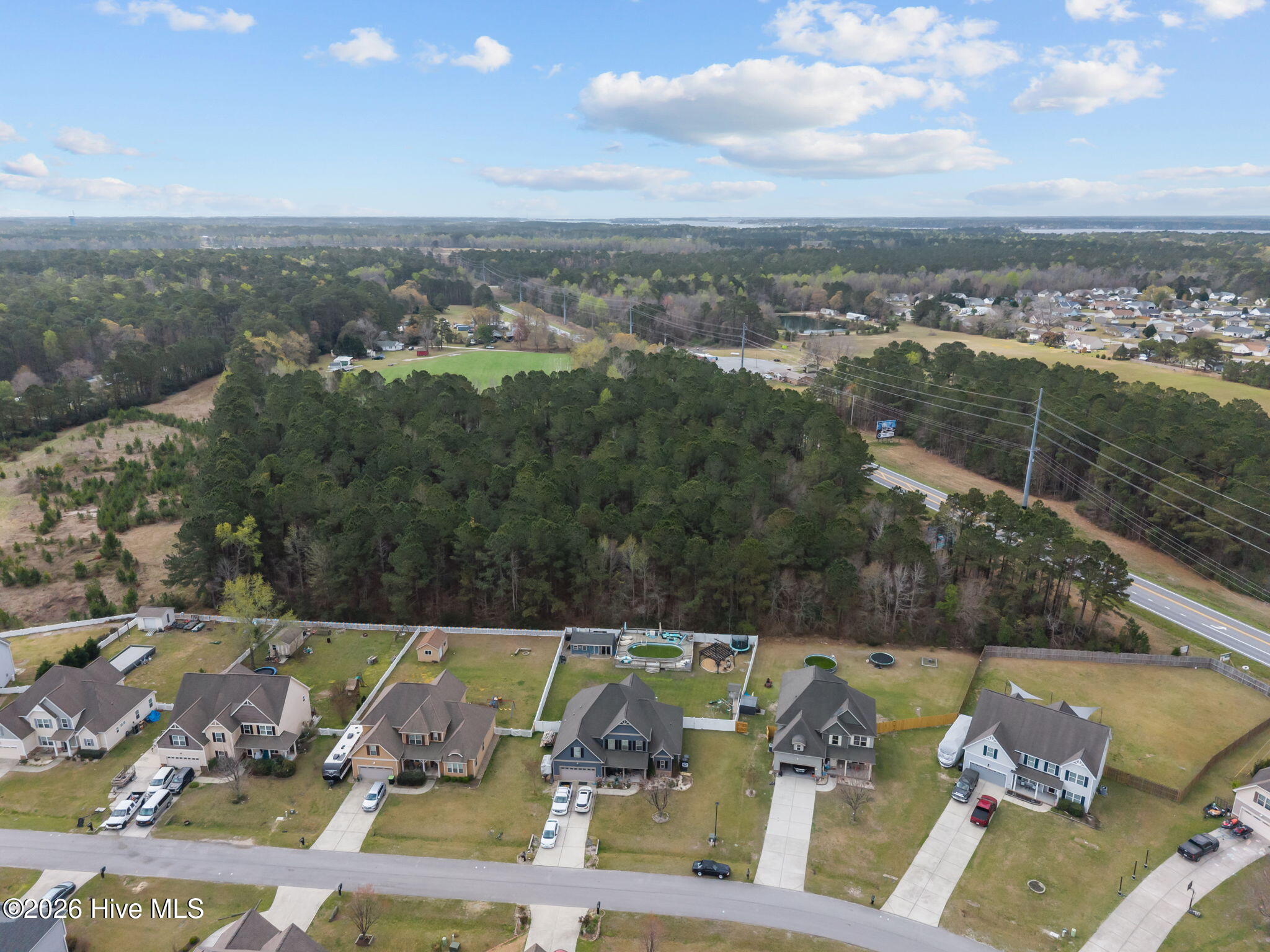 100563673 | Photo 13