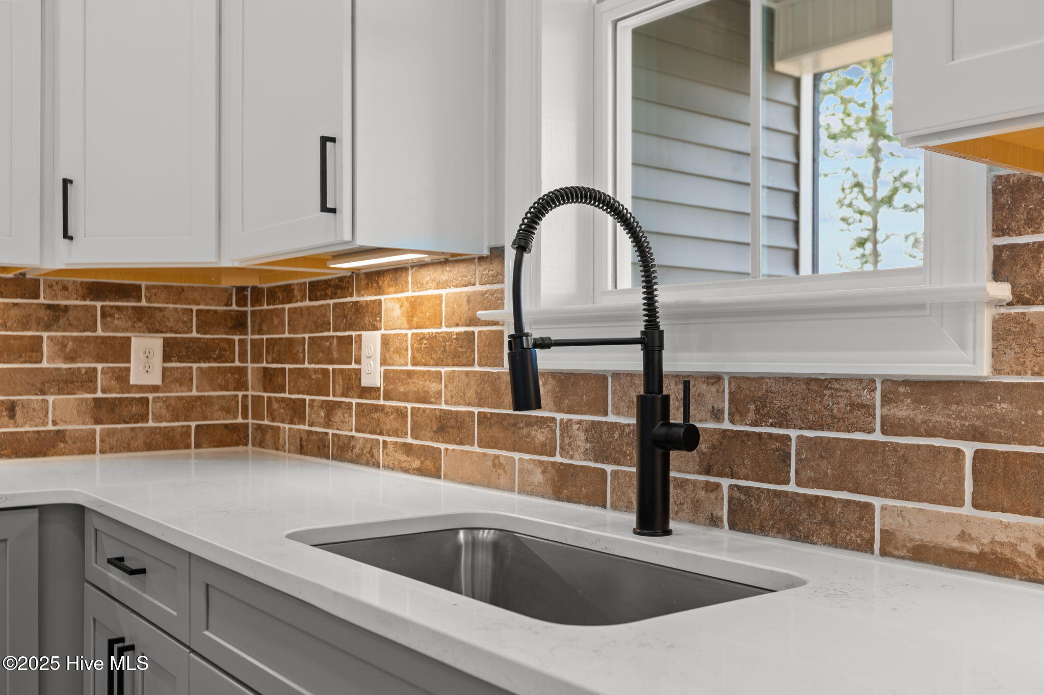 24-web-or-mls-2N6A7853