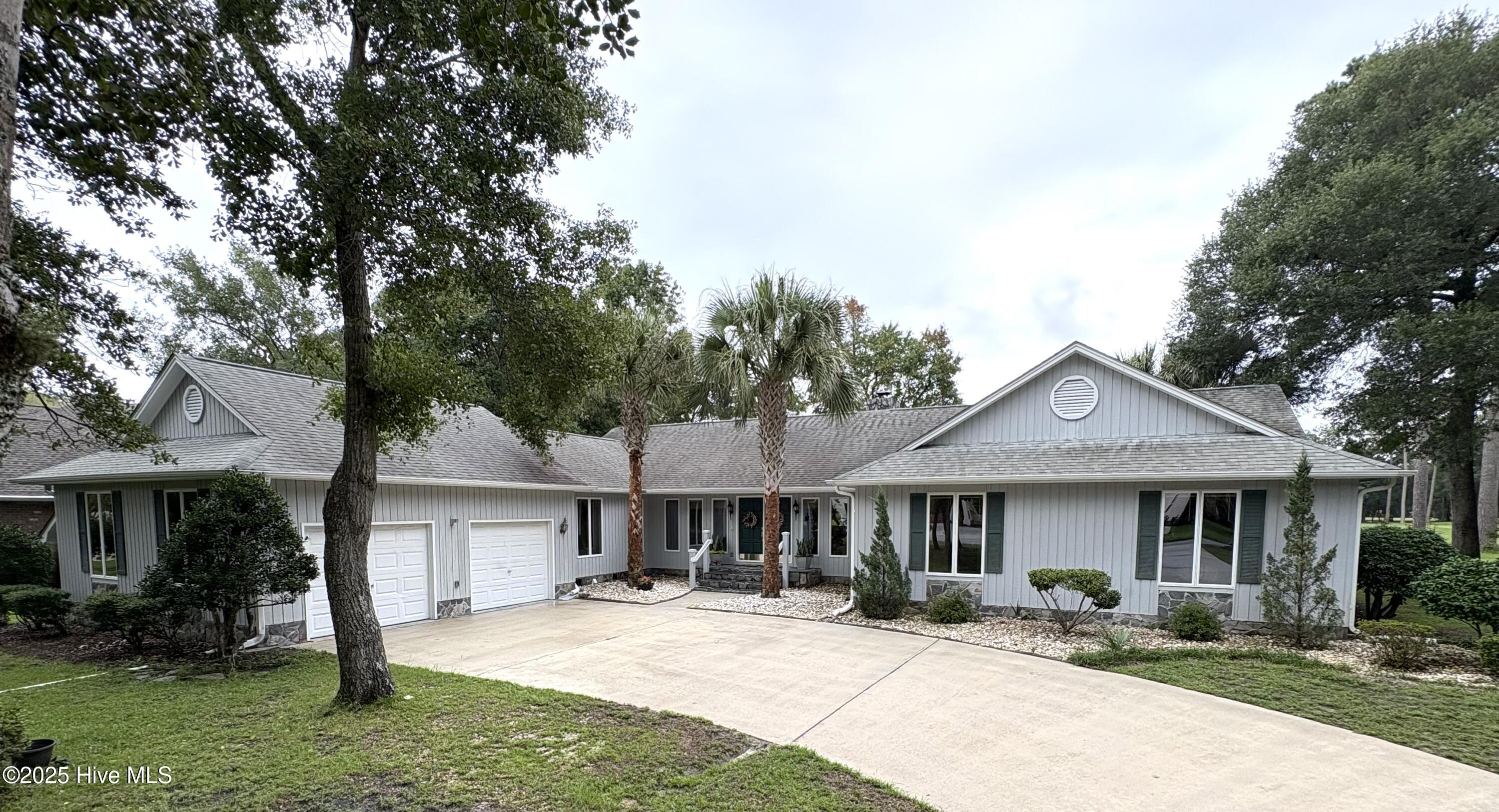 Homes for sale in Ocean Isle Beach, NC | 1653 Carriage Pl Sw, Ocean Isle Beach, NC 28469 | MLS# 100524429