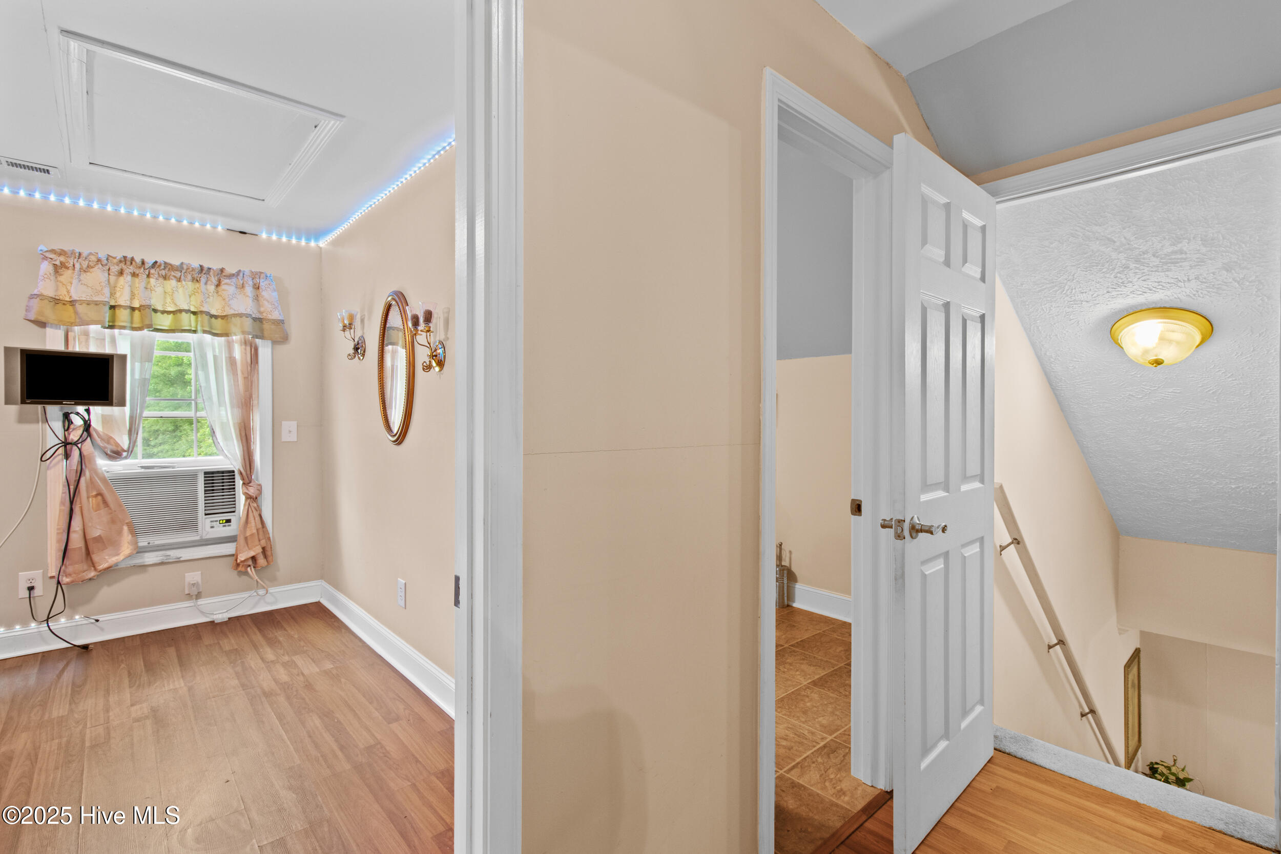 100552481 | Photo 31