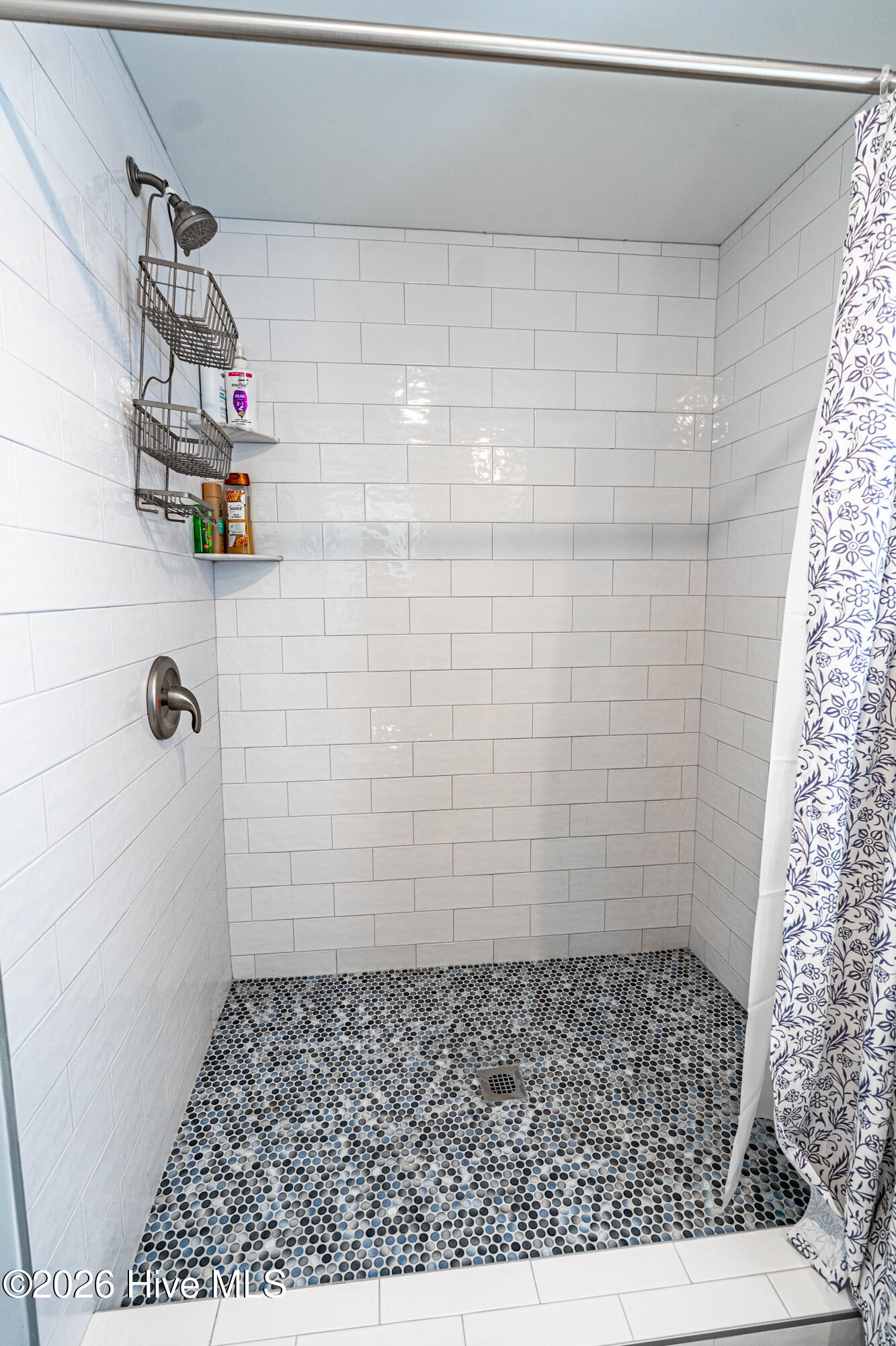 100563568 | Photo 30