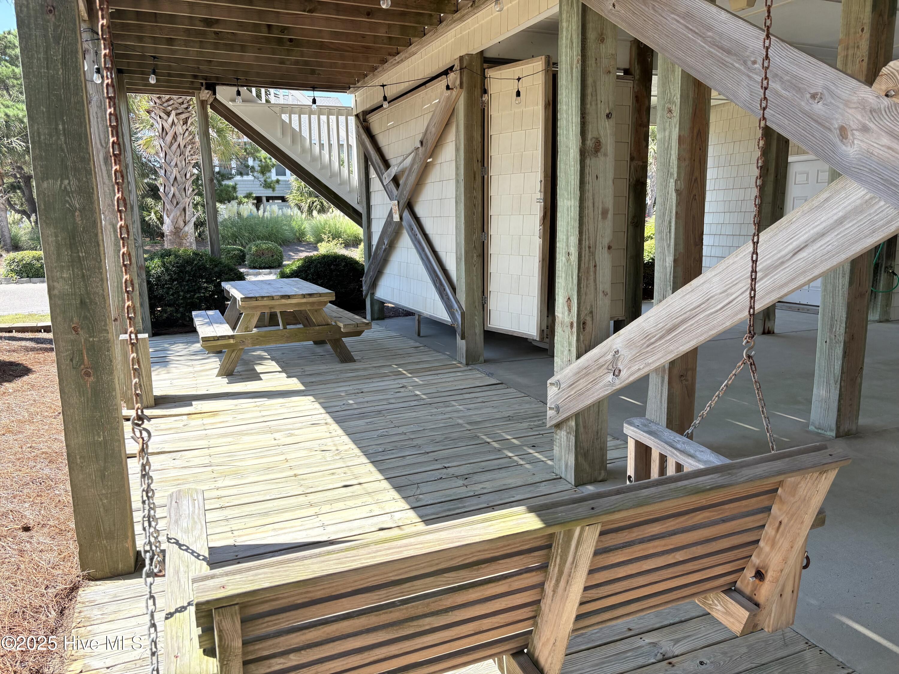 100529458 | Photo 31