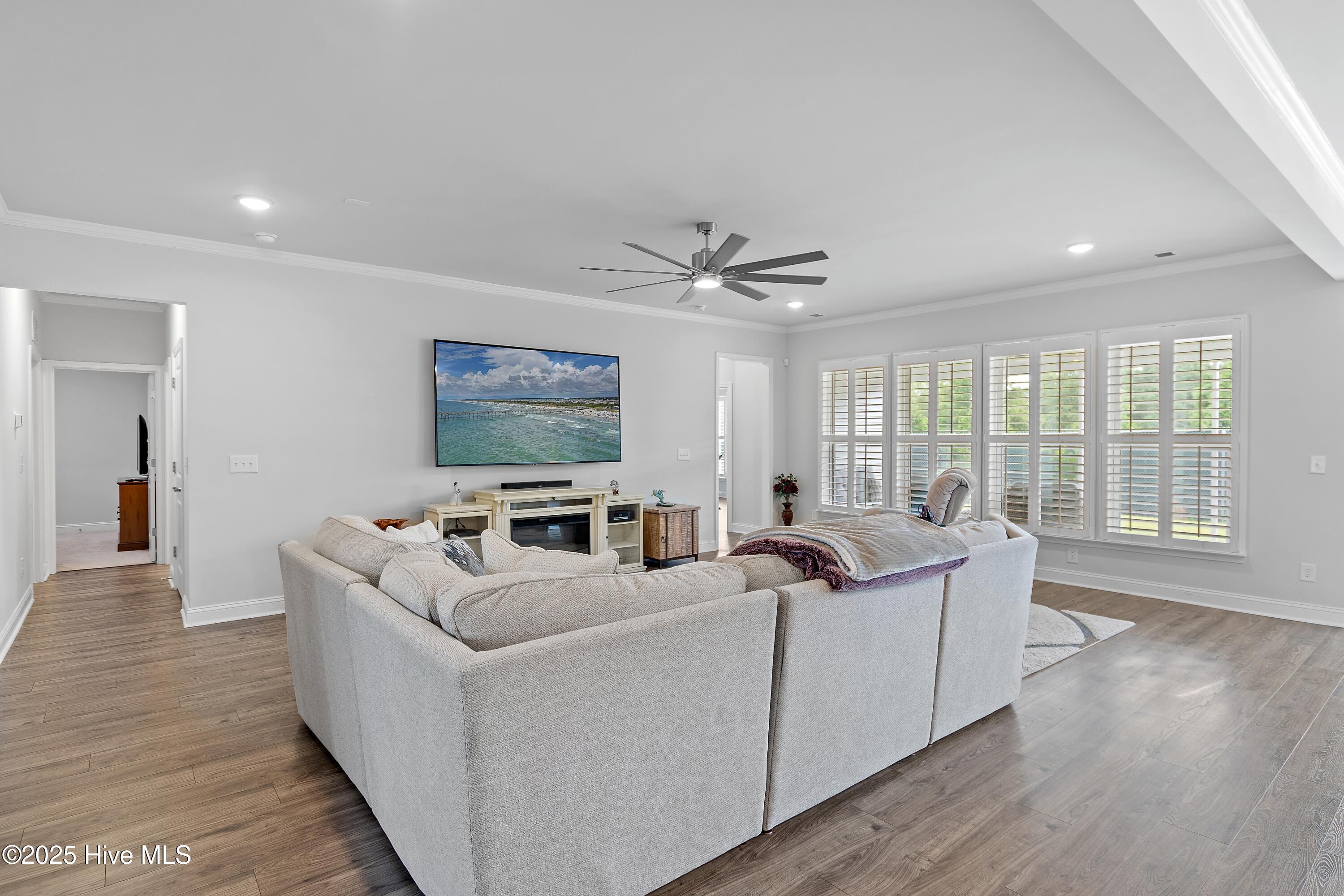 85 Eagle Claw Drive, Calabash, NC 28467 – photo 18: Living room