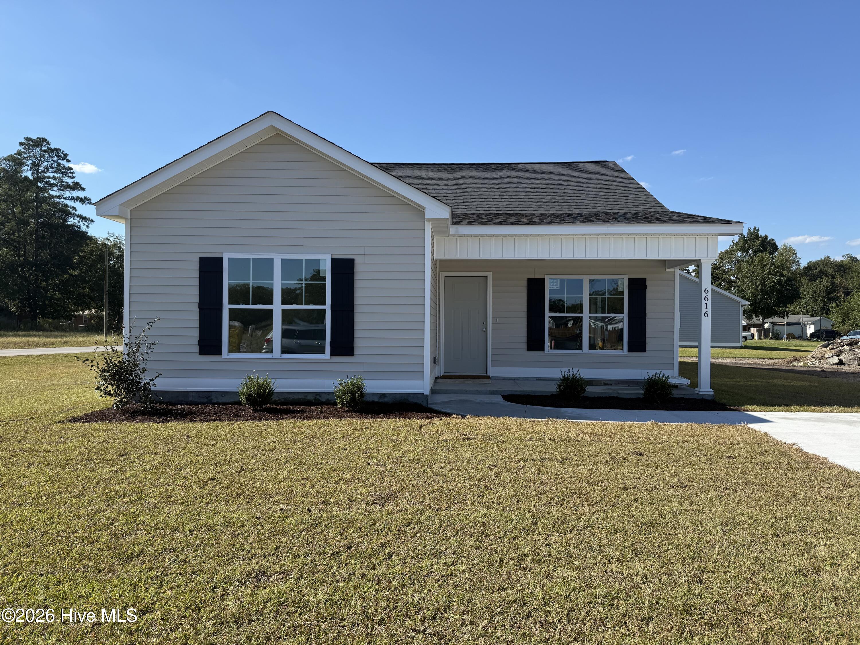 Photo 1 of Single family home for sale at 6616 Pollock Ct, Grifton, NC 28530 | MLS# 100566201 | Listing updated on 2026-09-29